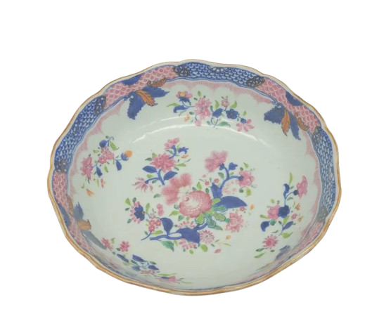 Chinese 18th / 19th Century Famille Rose Export Bowl