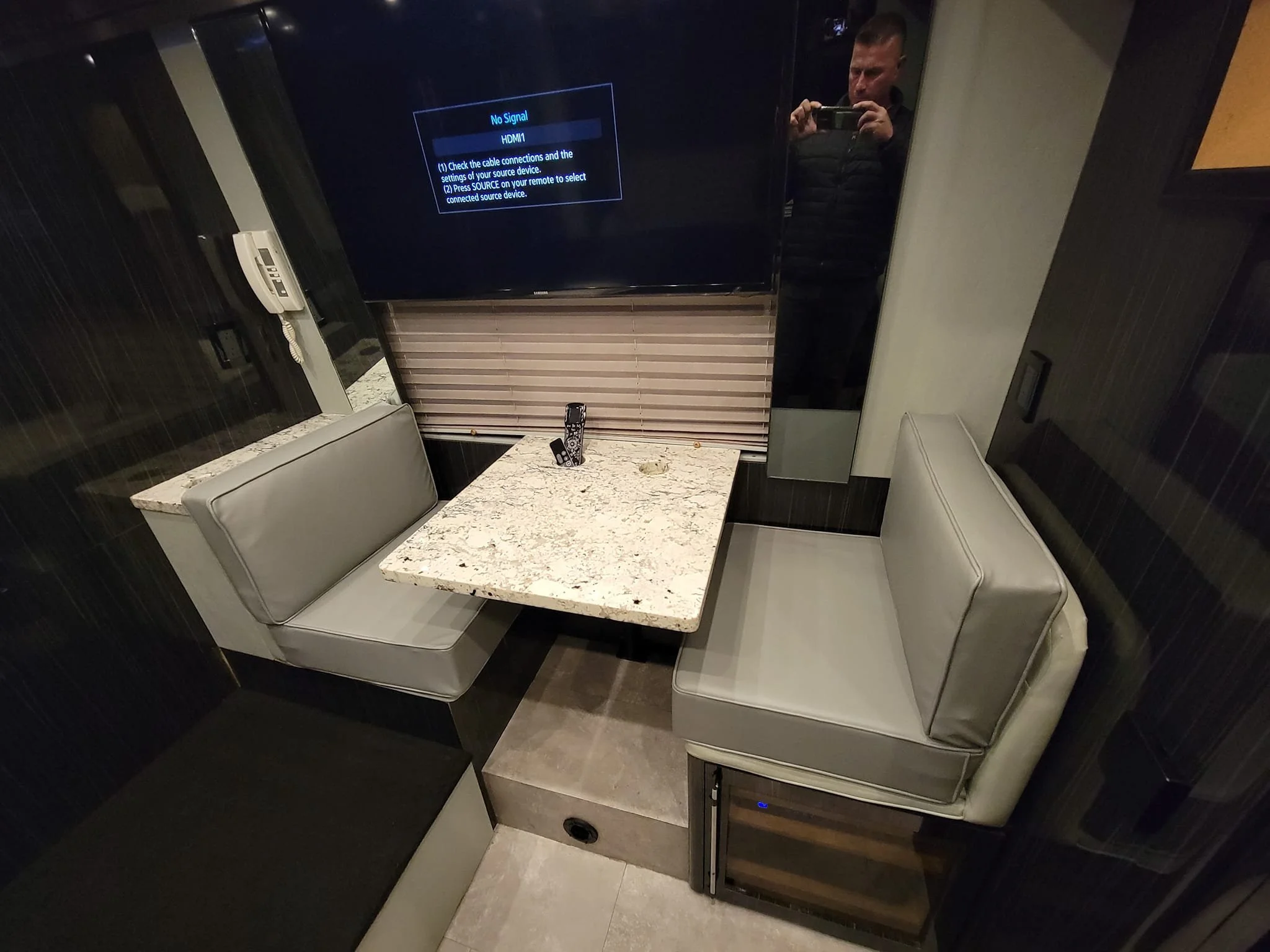 bus-11.jpg