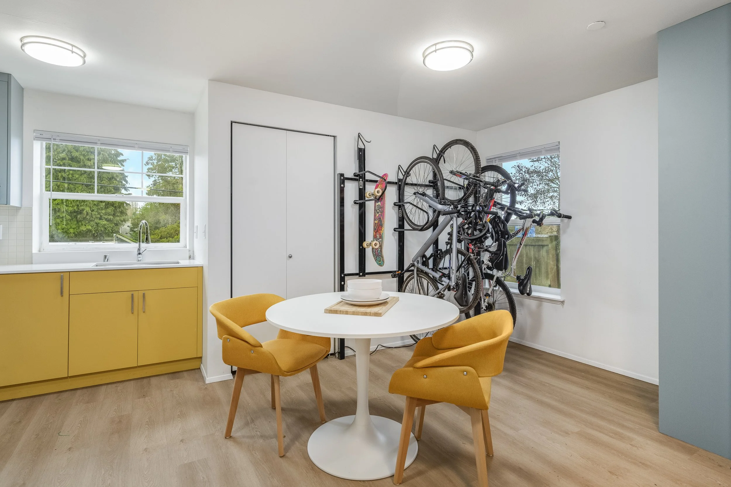 07-5612 Roosevelt Way NE-Jan 2024-3.jpg