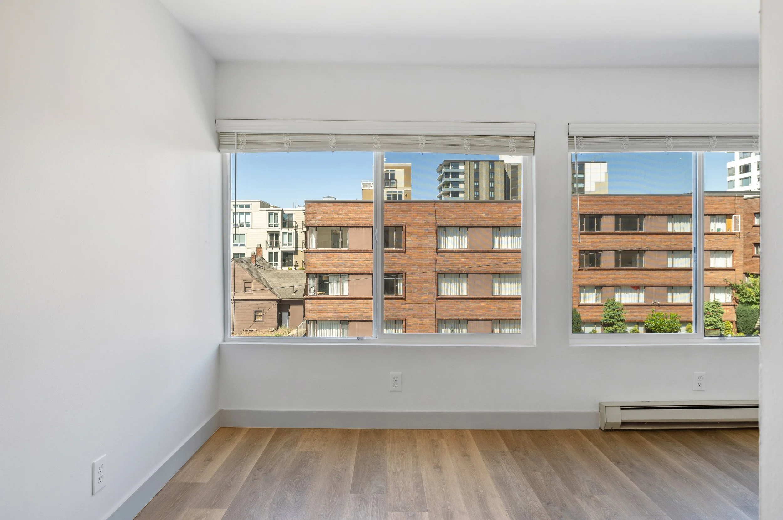 26-320 W Republican Units 101 &401-26.jpg