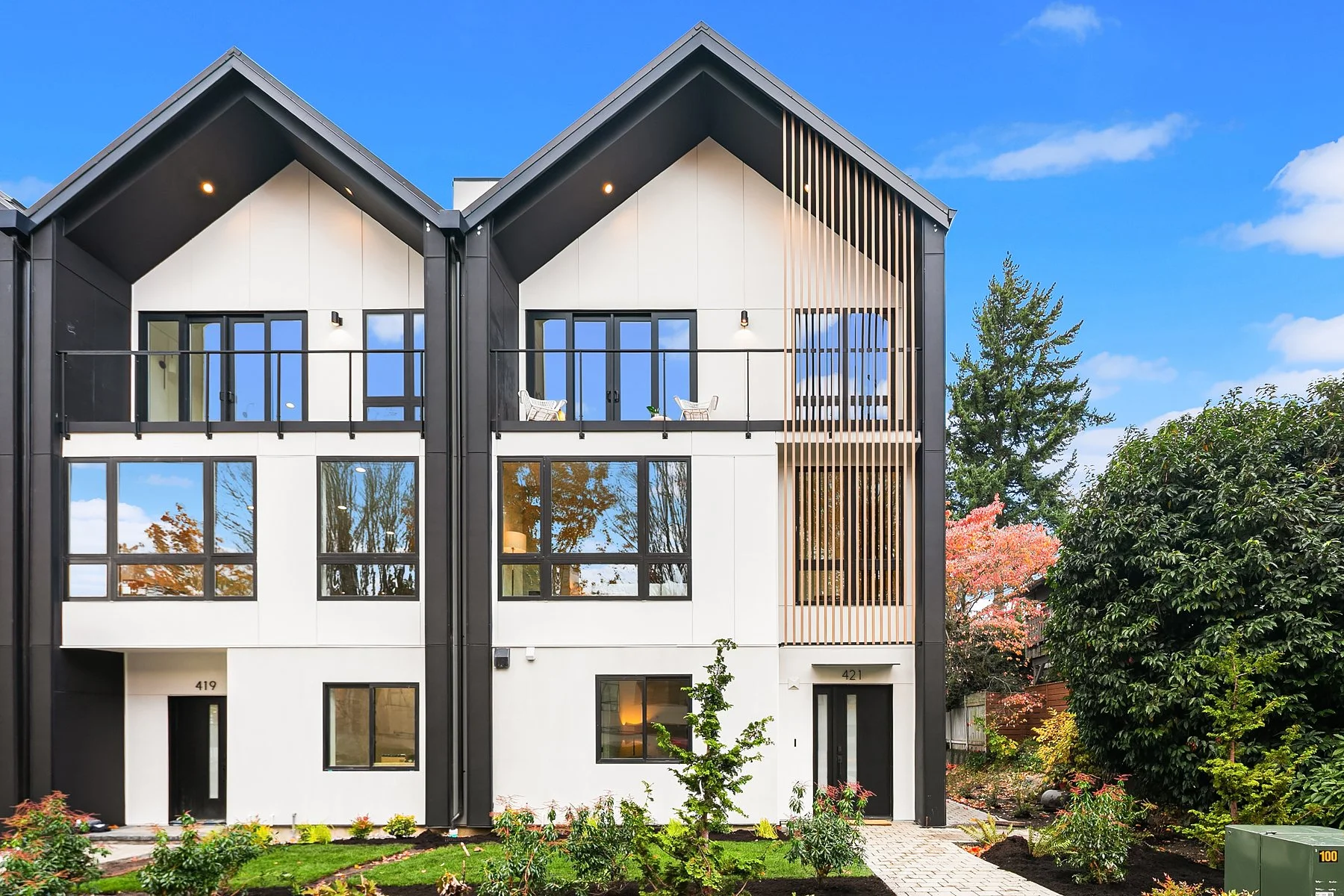  AVAILABLE | 417 99th Ave NE 