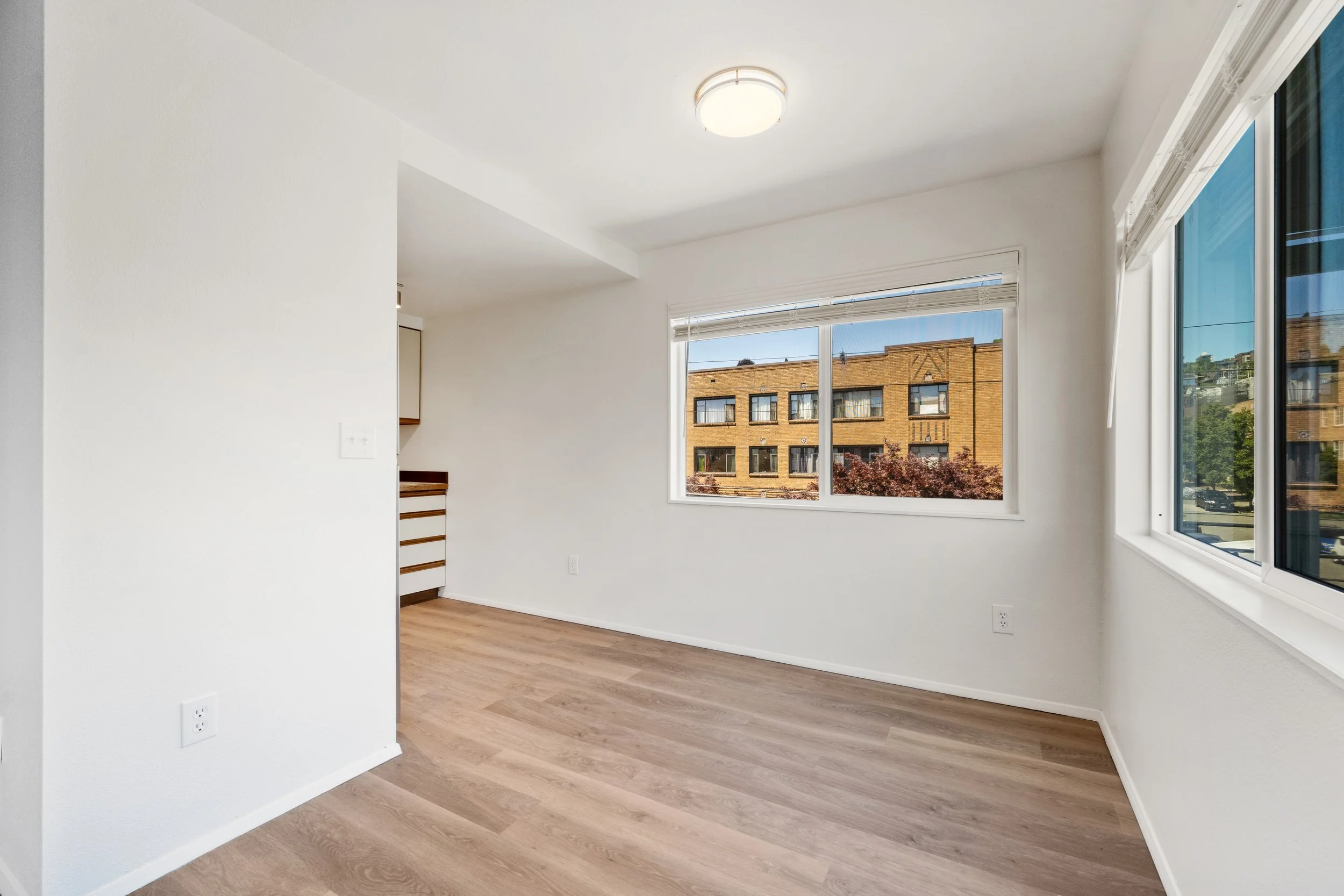 31-409 Mercer St 3.0-4.jpg