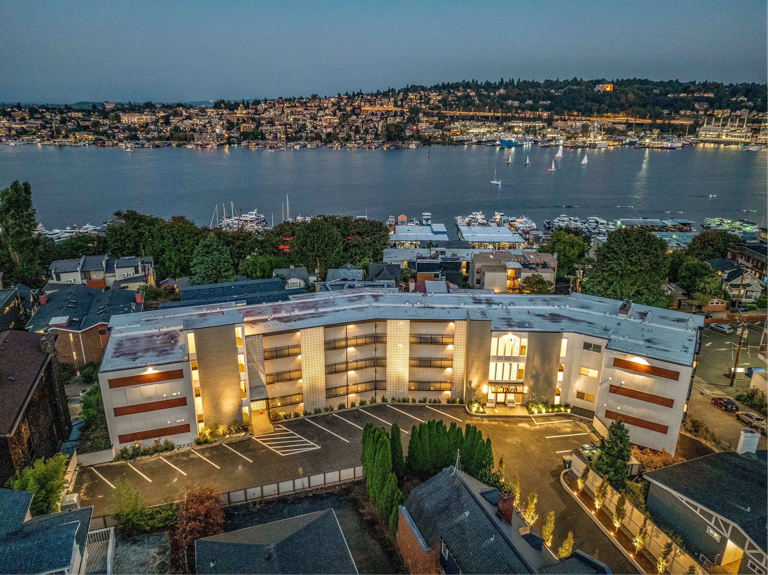 07-2004 Dexter Ave N-9.jpg