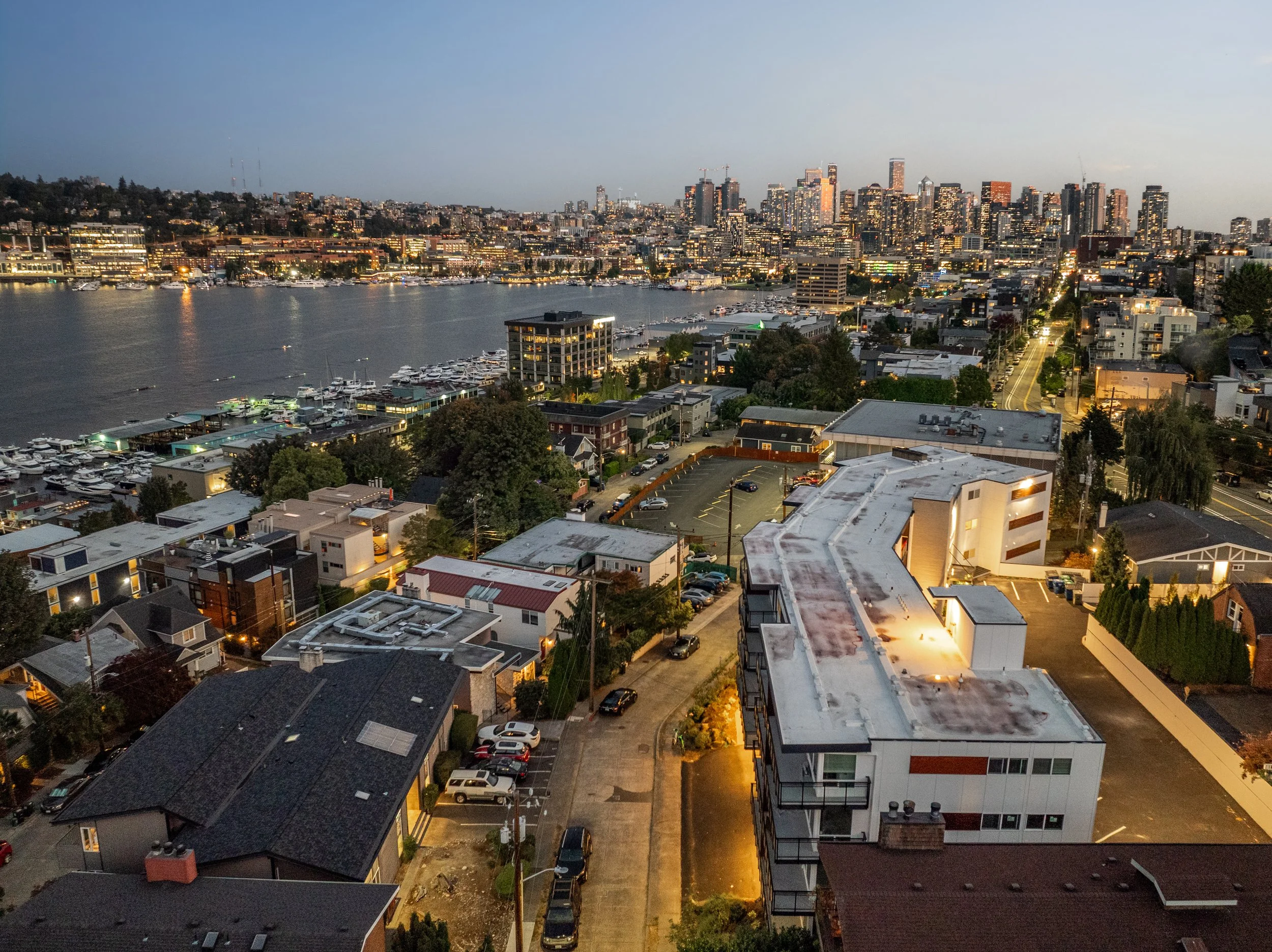 09-2004 Dexter Ave N-9.jpg