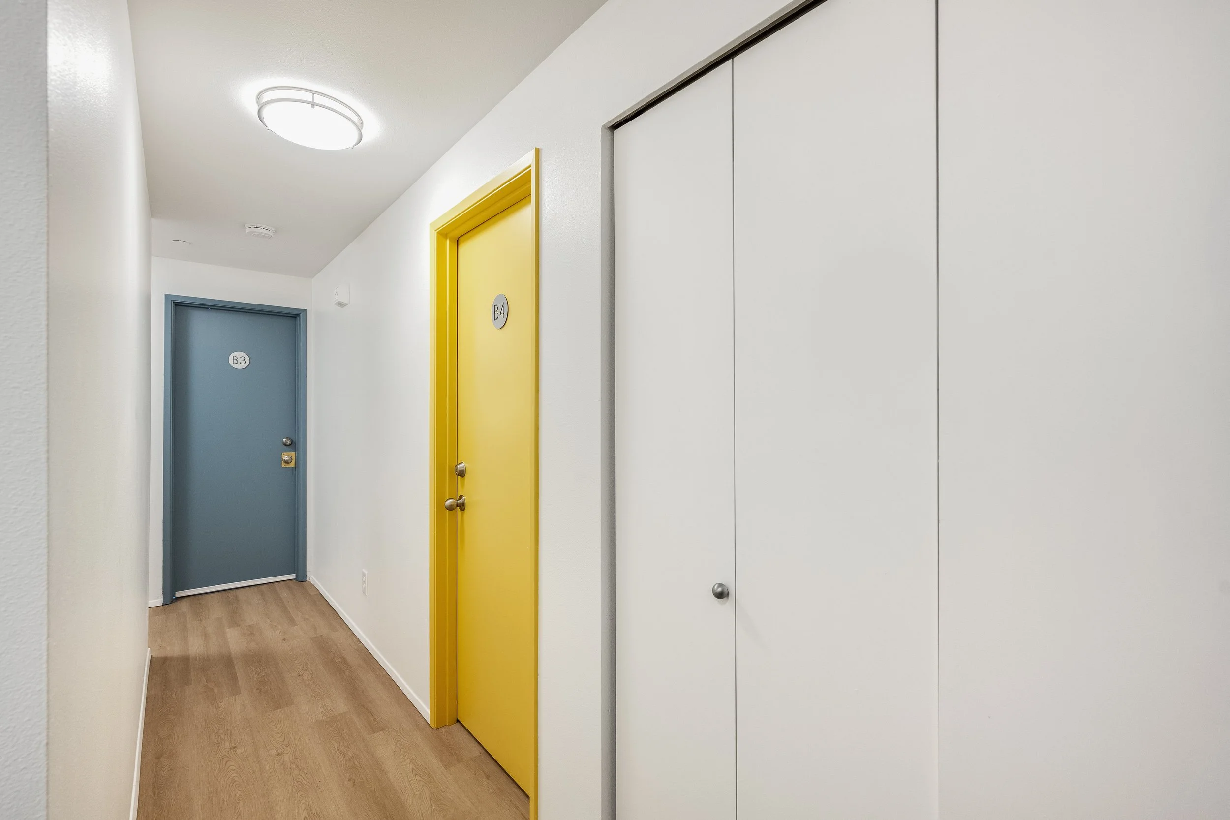 09-5612 Roosevelt Way NE-Jan 2024-5.jpg