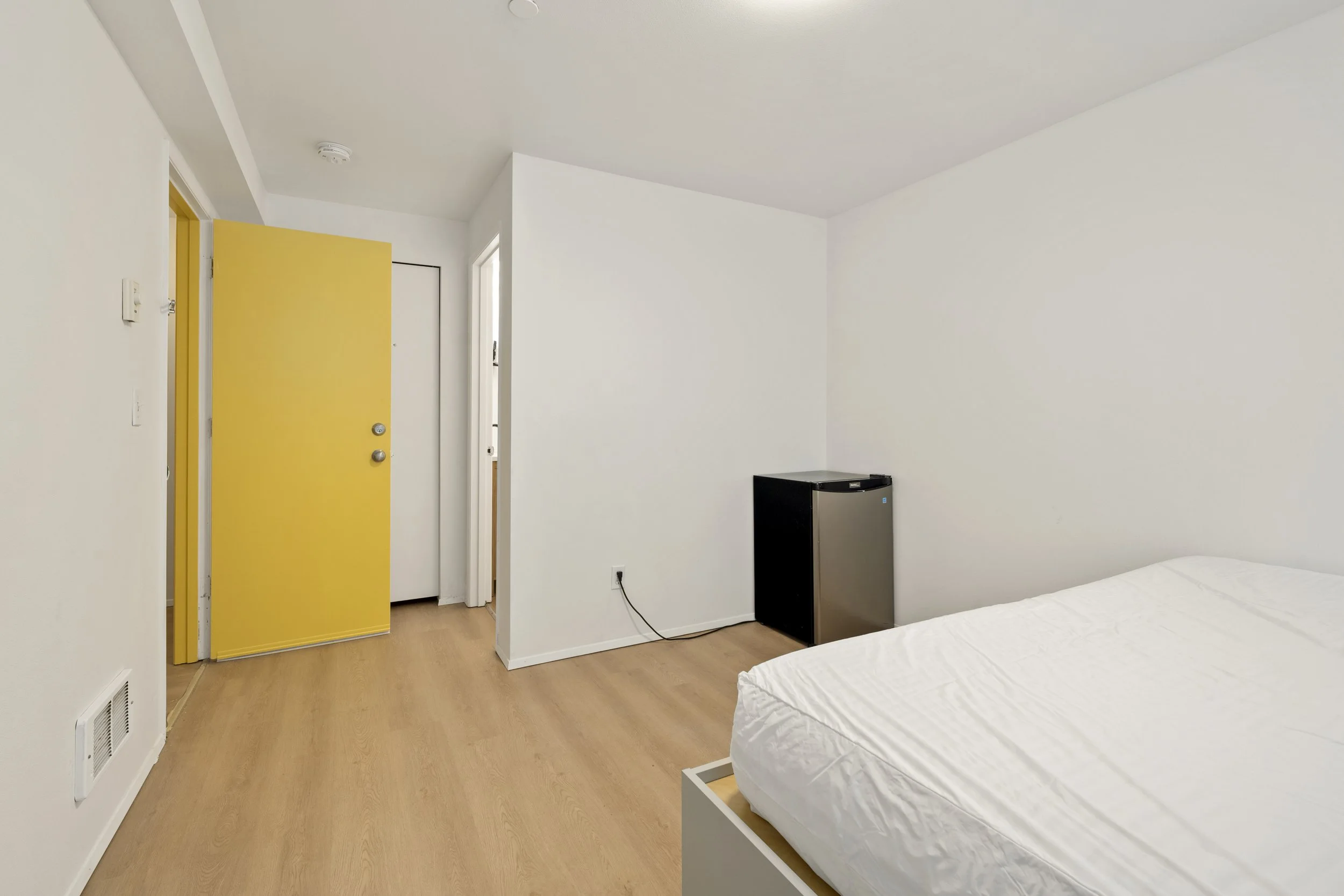 26-5612 Roosevelt Way NE A5-5.jpg