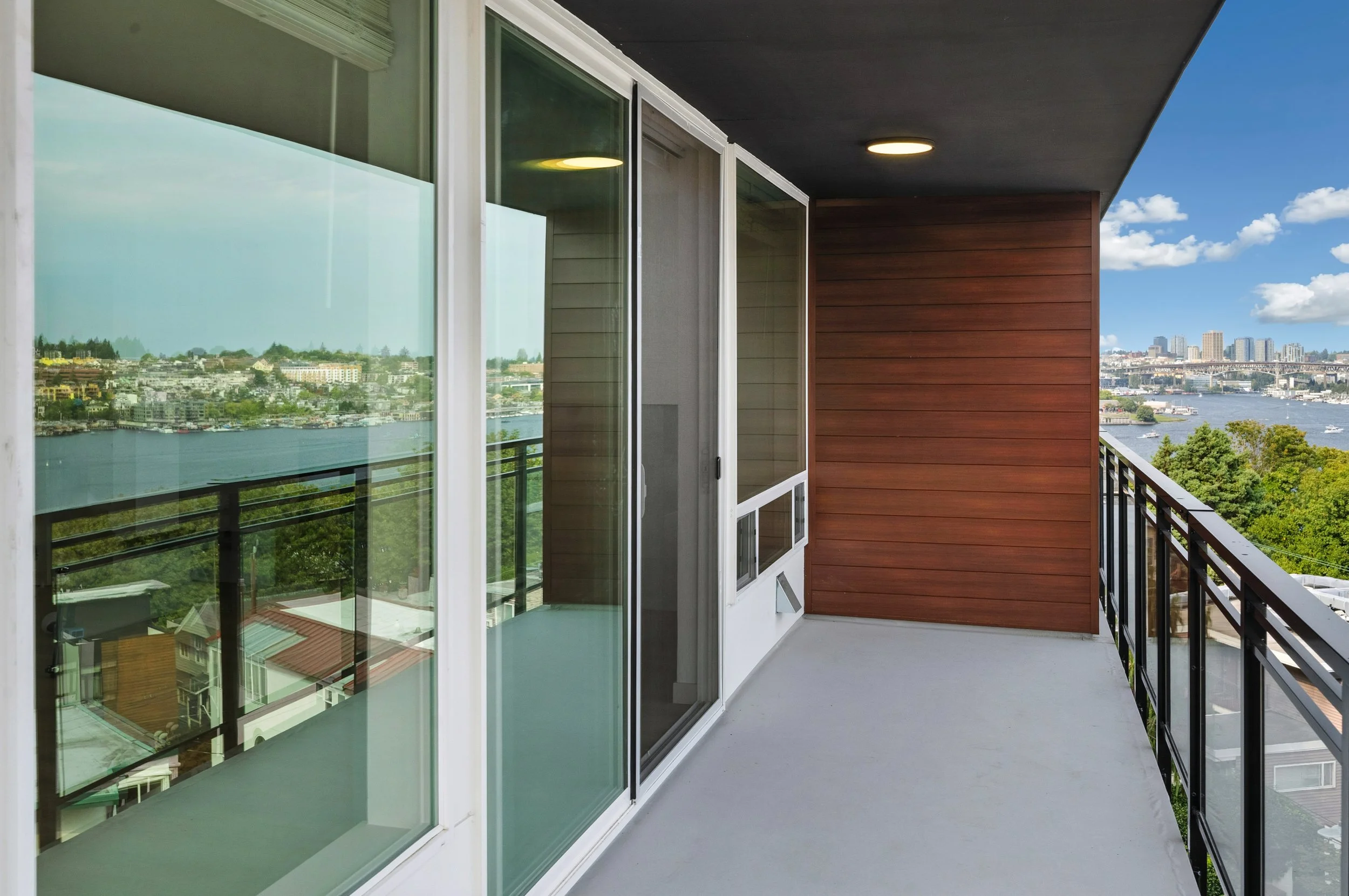 17-2004 Dexter Ave N 8.27.25-17.jpg