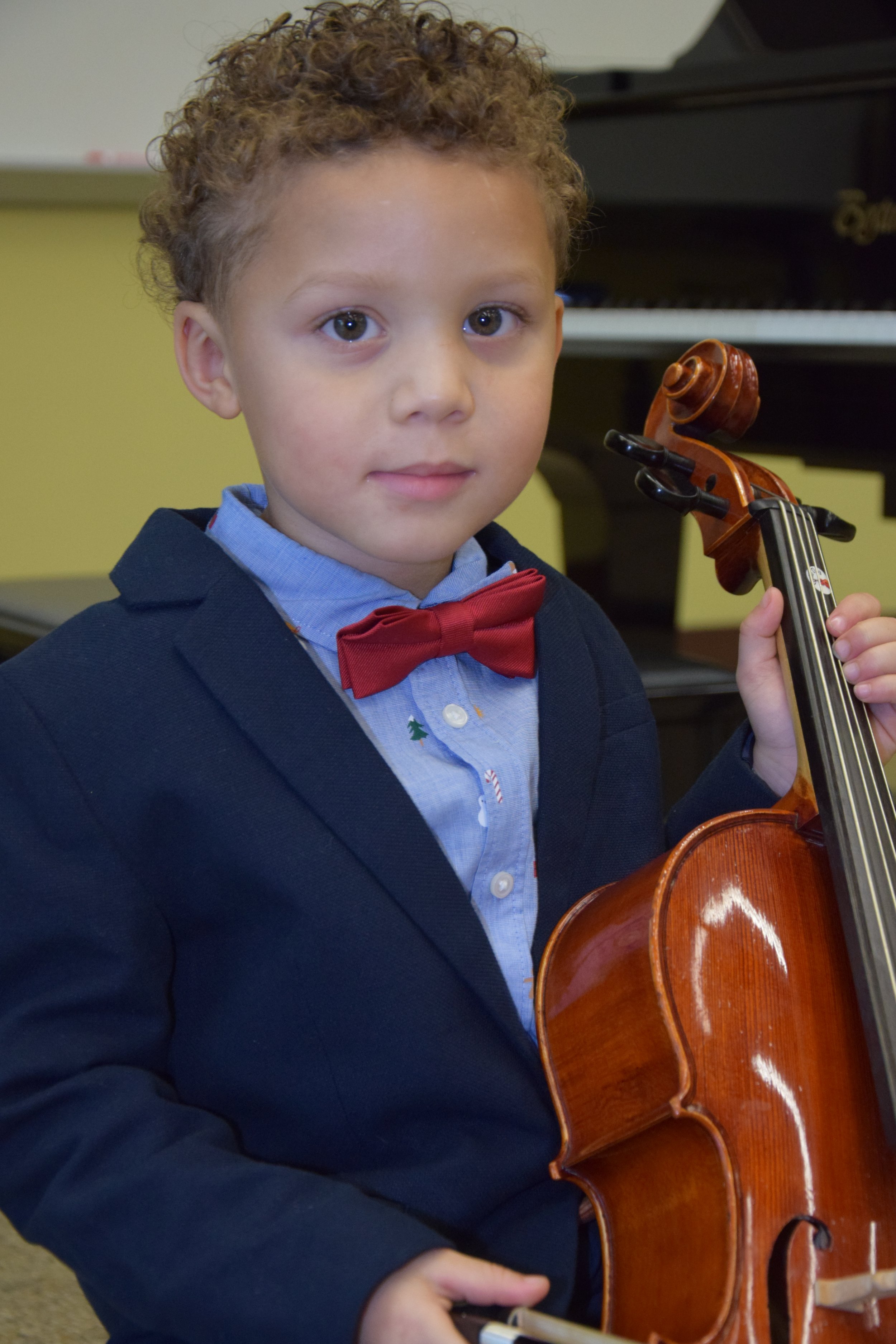 April 25th 1:30pm - Professor Irina Violin Recital picture package (minimum 10 pictures)