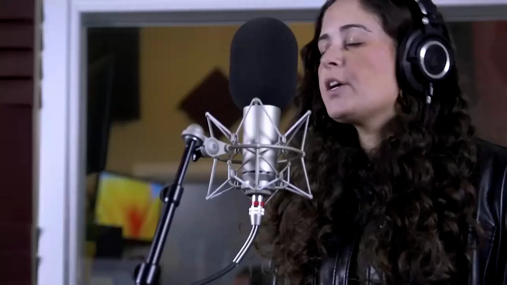 Live Music: Catrina Boncaldo