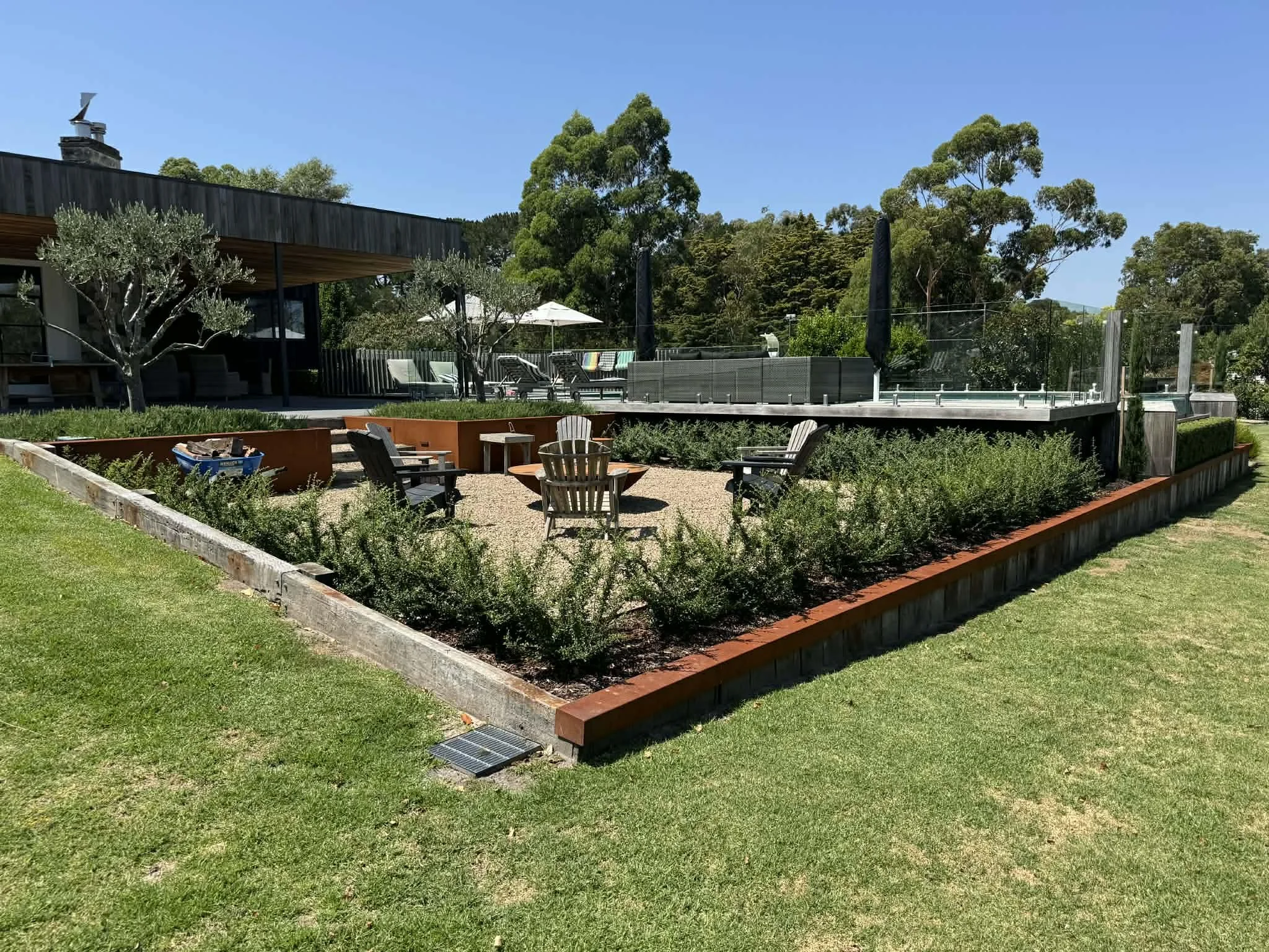 Maintec Fabrication showcasing their edging system in a customers home