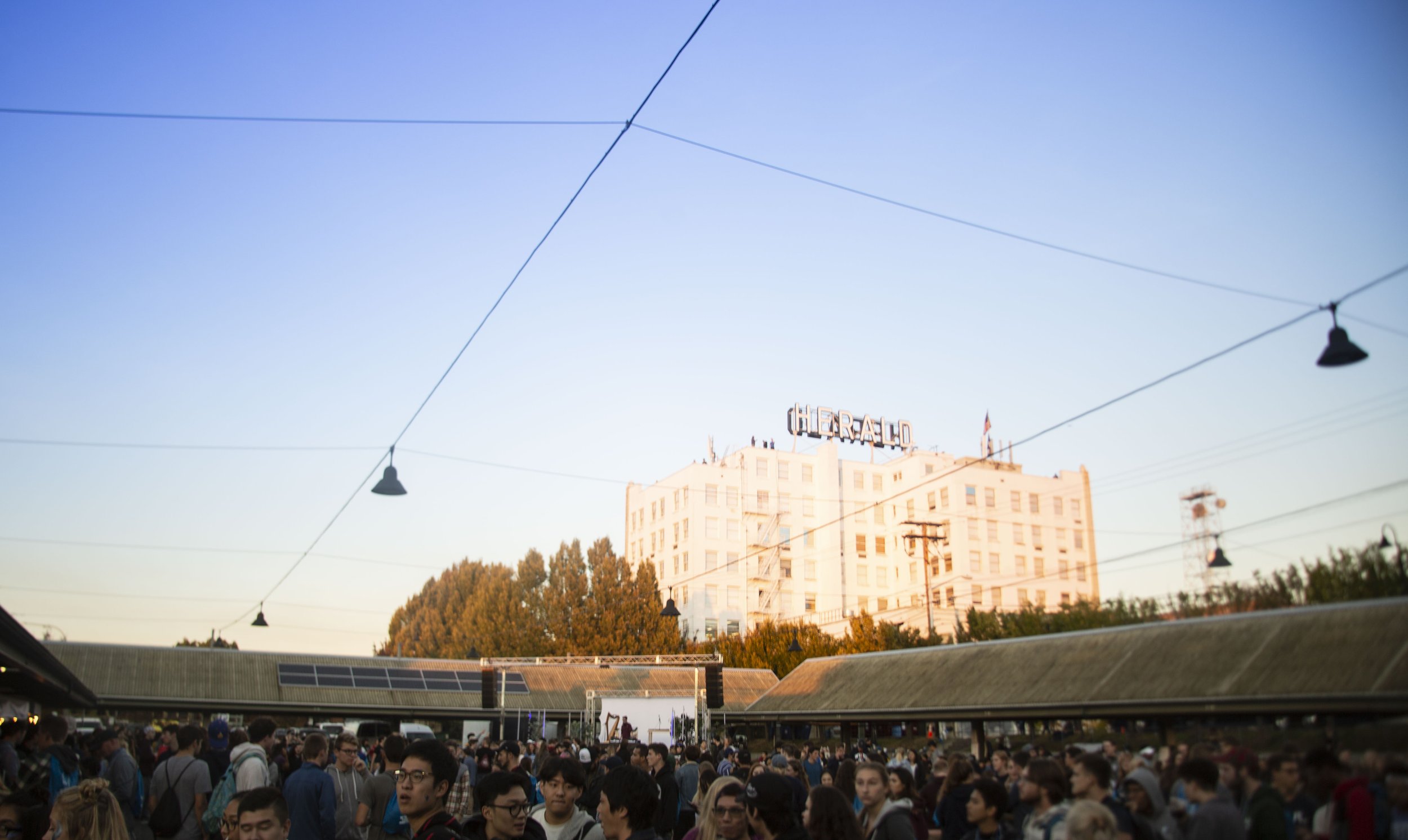 Lumenarius - Blog - WWU's Paint B'Ham Blue Projection Mapping and Concert Lighting Design - Grid 1.jpg