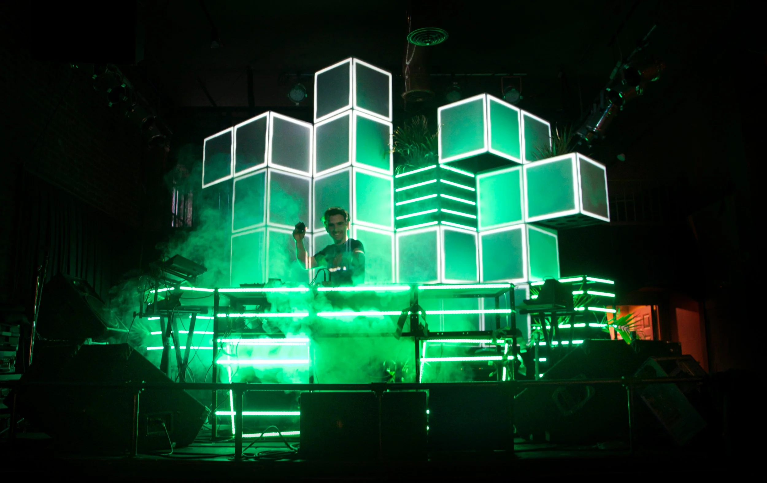 live-from-space-concert-series-stage-lighting-design-projection-mapping-custom-visuals-bellingham-seattle-washington-cubix-tubix-nova-light-labs-hero-1.jpg