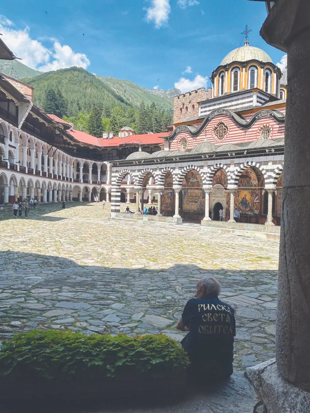 Travel Sharing for Avid World Voyagers: Bulgaria &amp; Romania