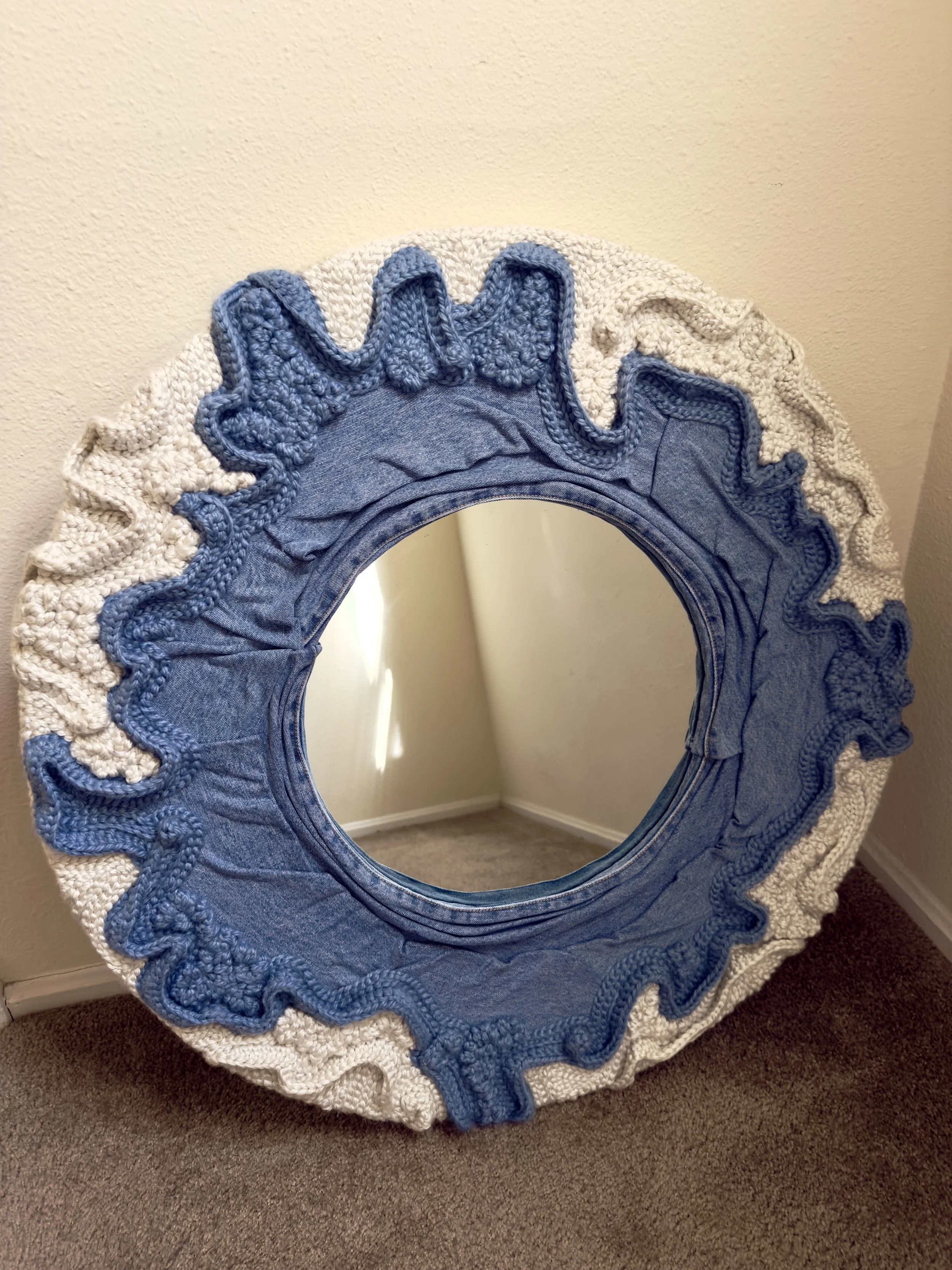 Round Mirror - 32 round