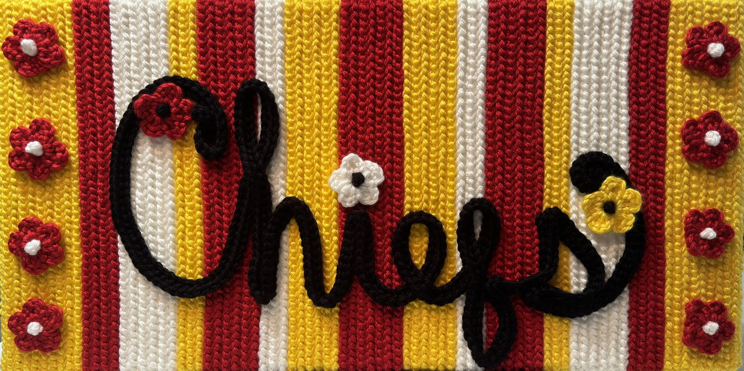 Chiefs Flowers - 12x24