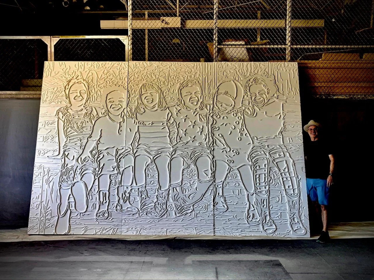 Joy
carved wood, paint
15 Ft x 10 Ft x 4 inches
Artist collection