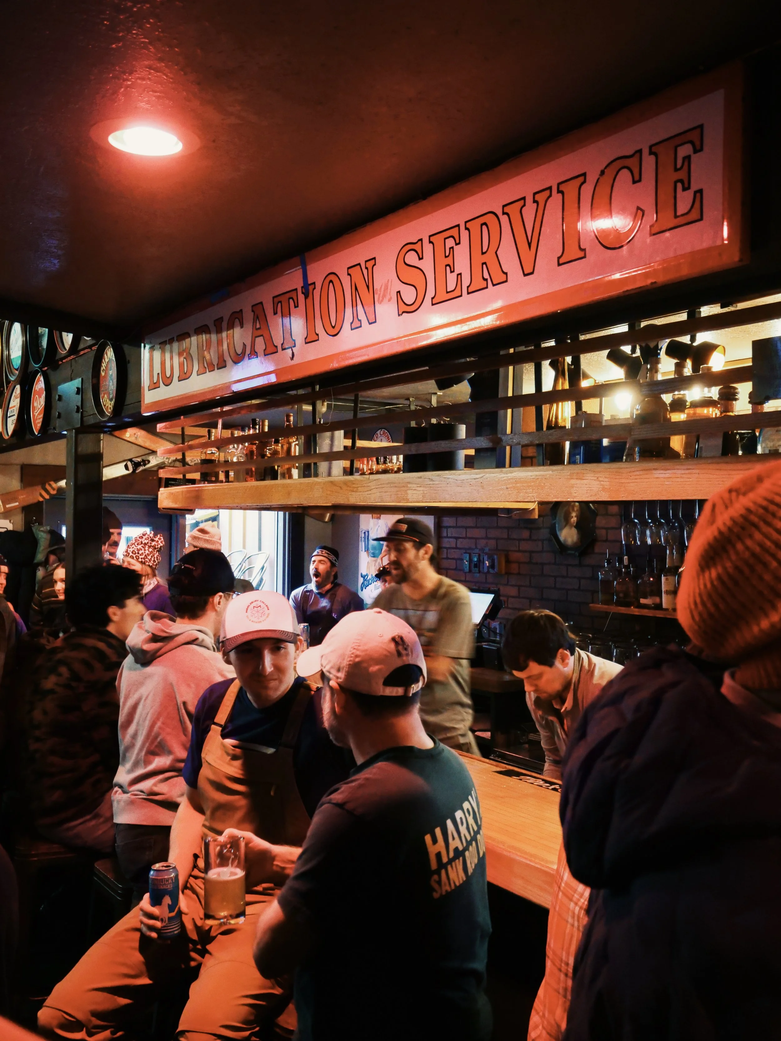 SALOON_MM_W26_12.jpg