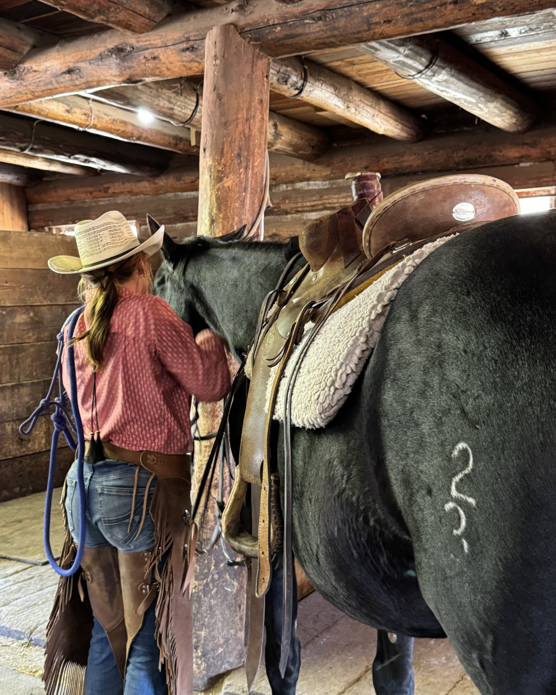 320 guest ranch content calendar -8.png