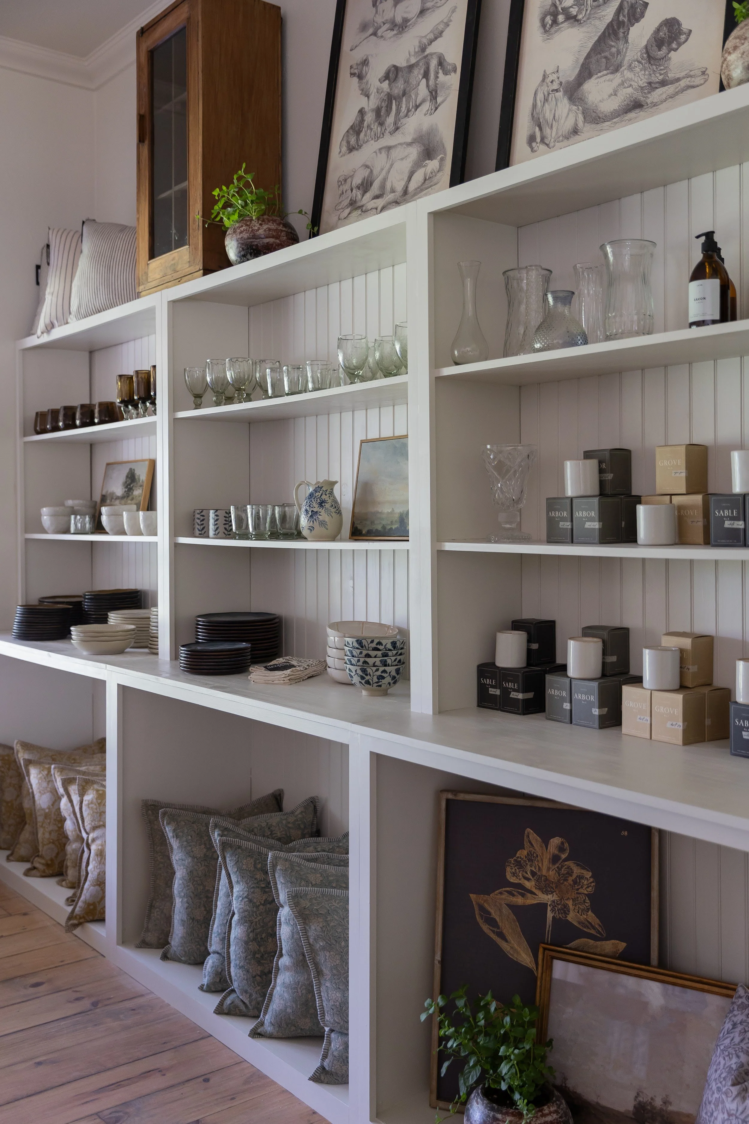 heirloom-avenue-n-open-shelving-wall-marble-falls-tx.jpg