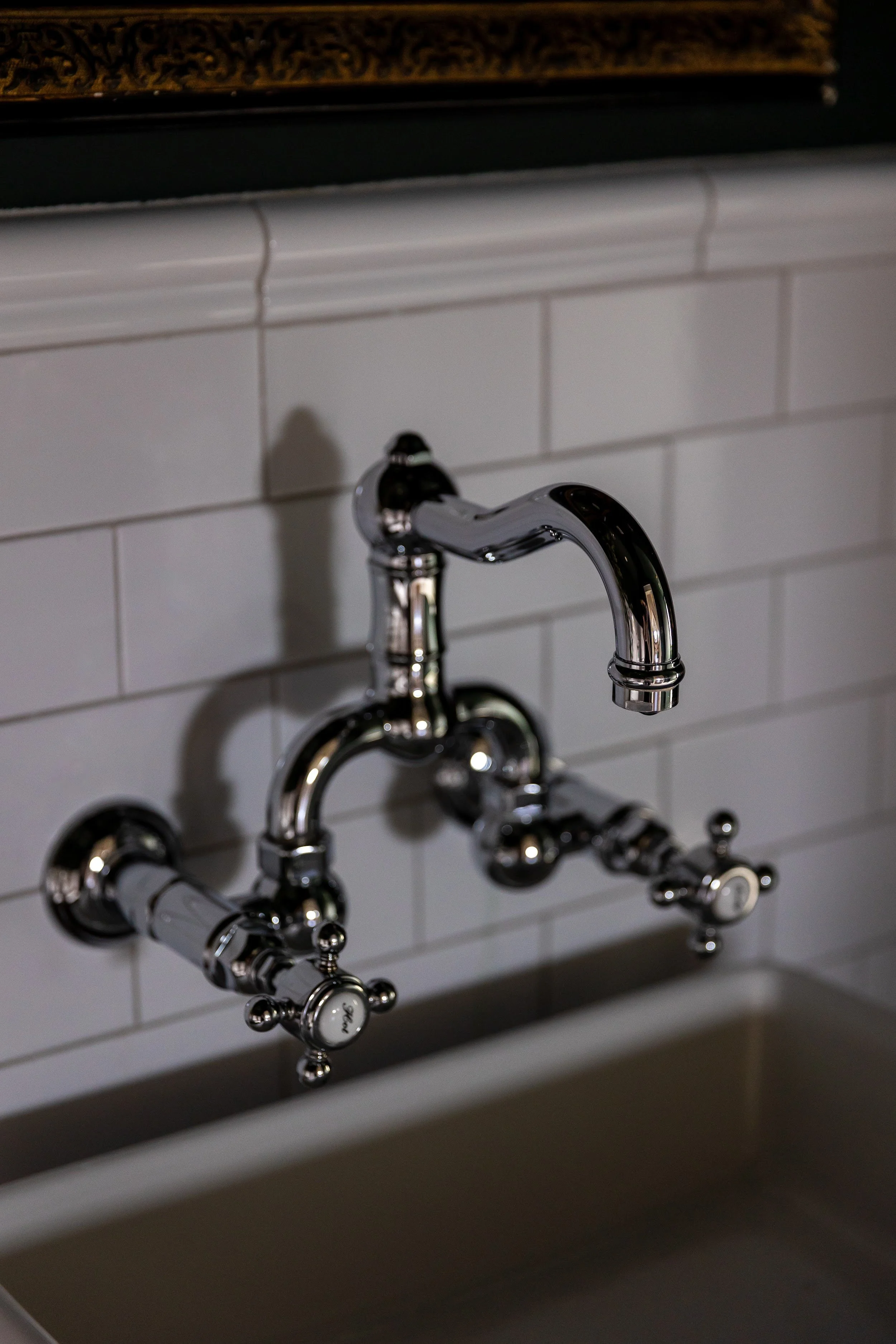 blackbuck-ridge-bridge-faucet-subway-tile-lampasas-tx.jpg