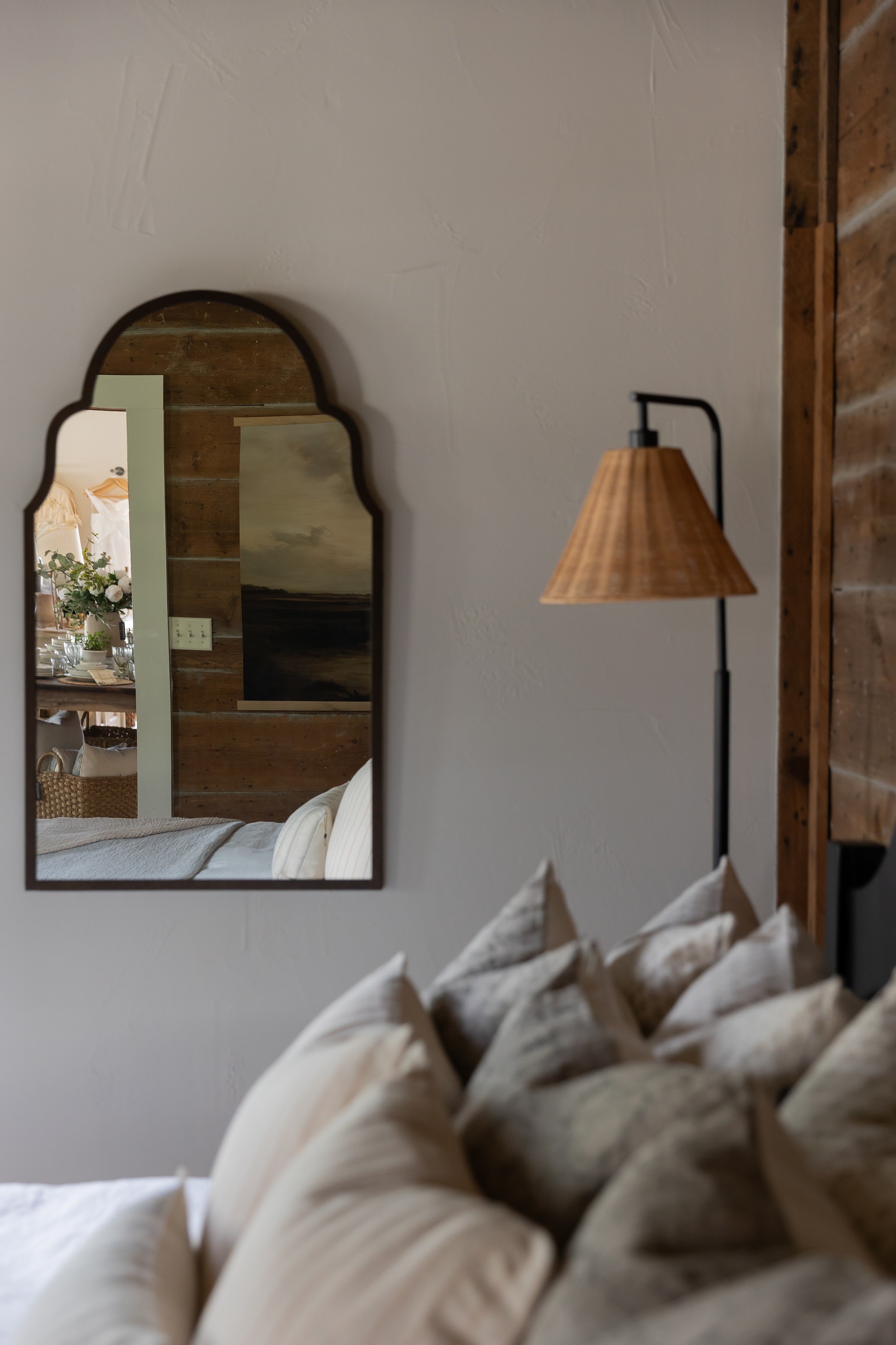 heirloom-avenue-n-arched-mirror-vignette-marble-falls-tx.jpg