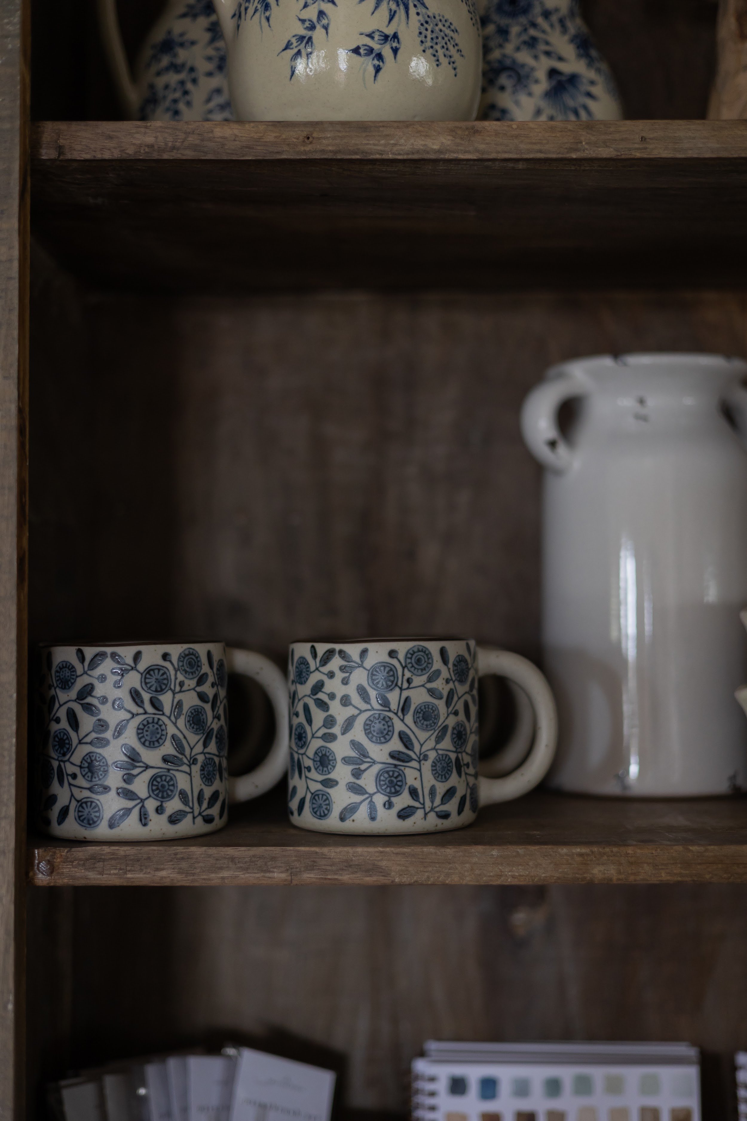 heirloom-avenue-n-stoneware-shelf-marble-falls-tx.jpg