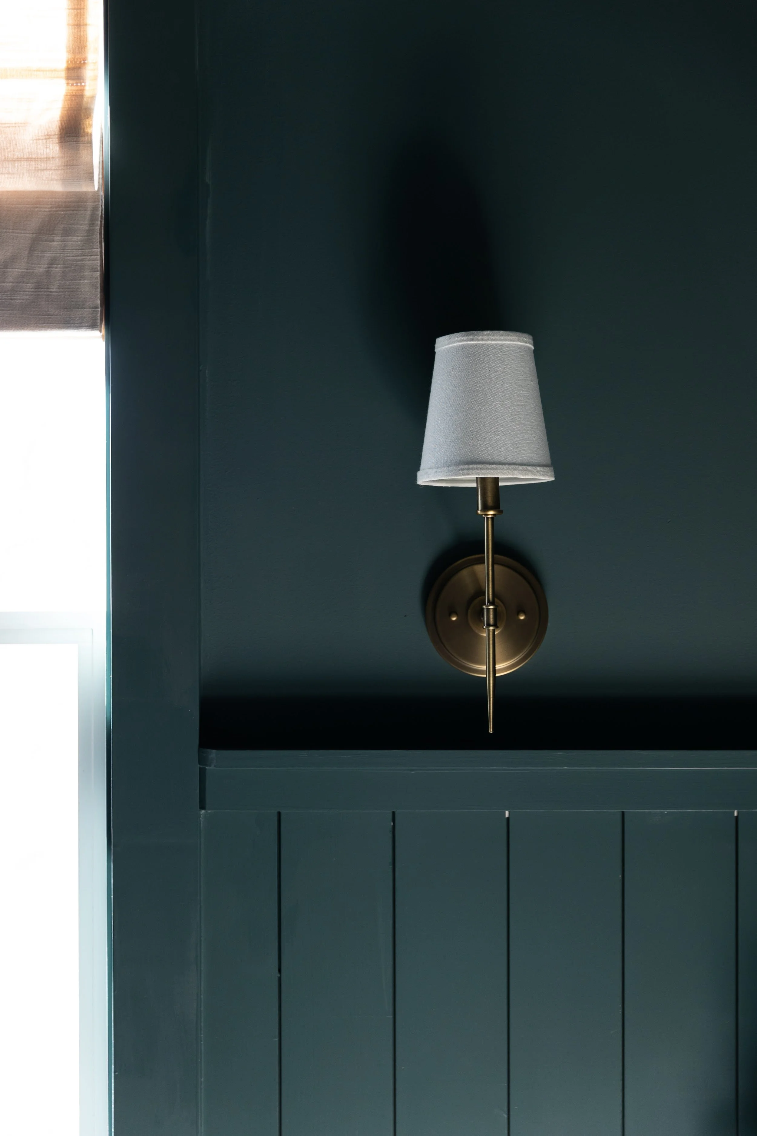 blackbuck-ridge-green-bedroom-sconce-lampasas-tx.jpg