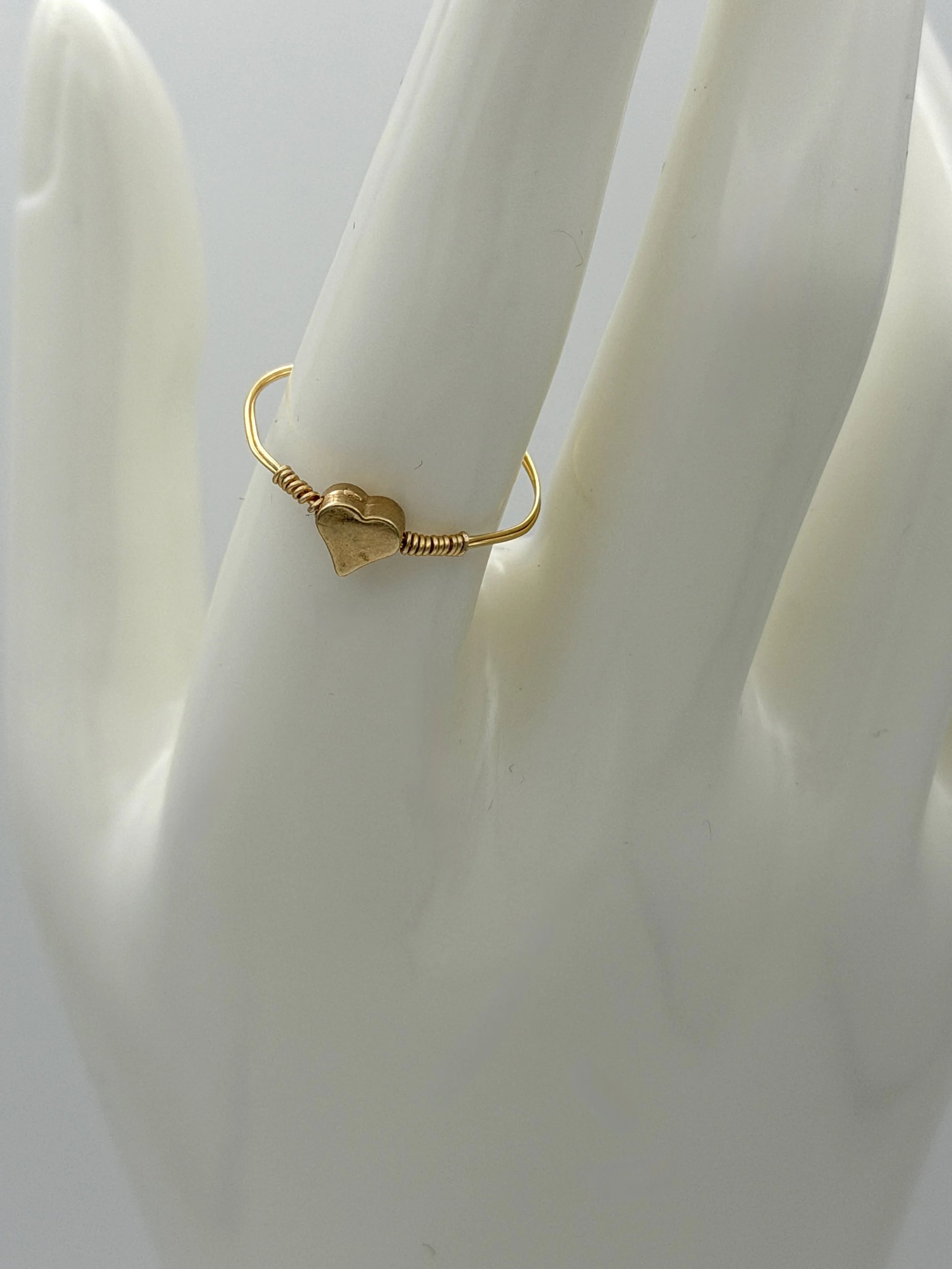 Lovebound - Delicate Heart