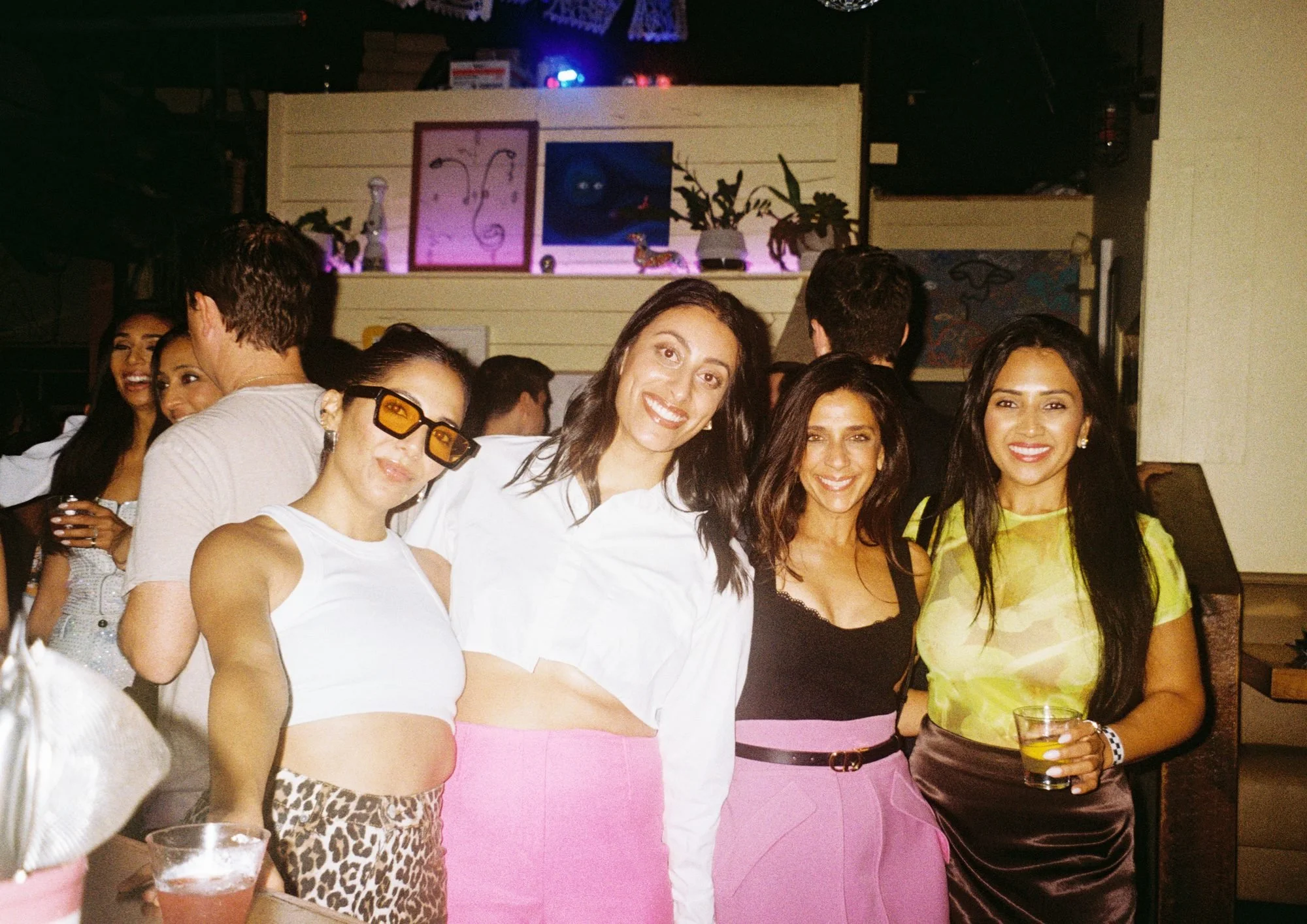 25-diego-friends-pink.jpg