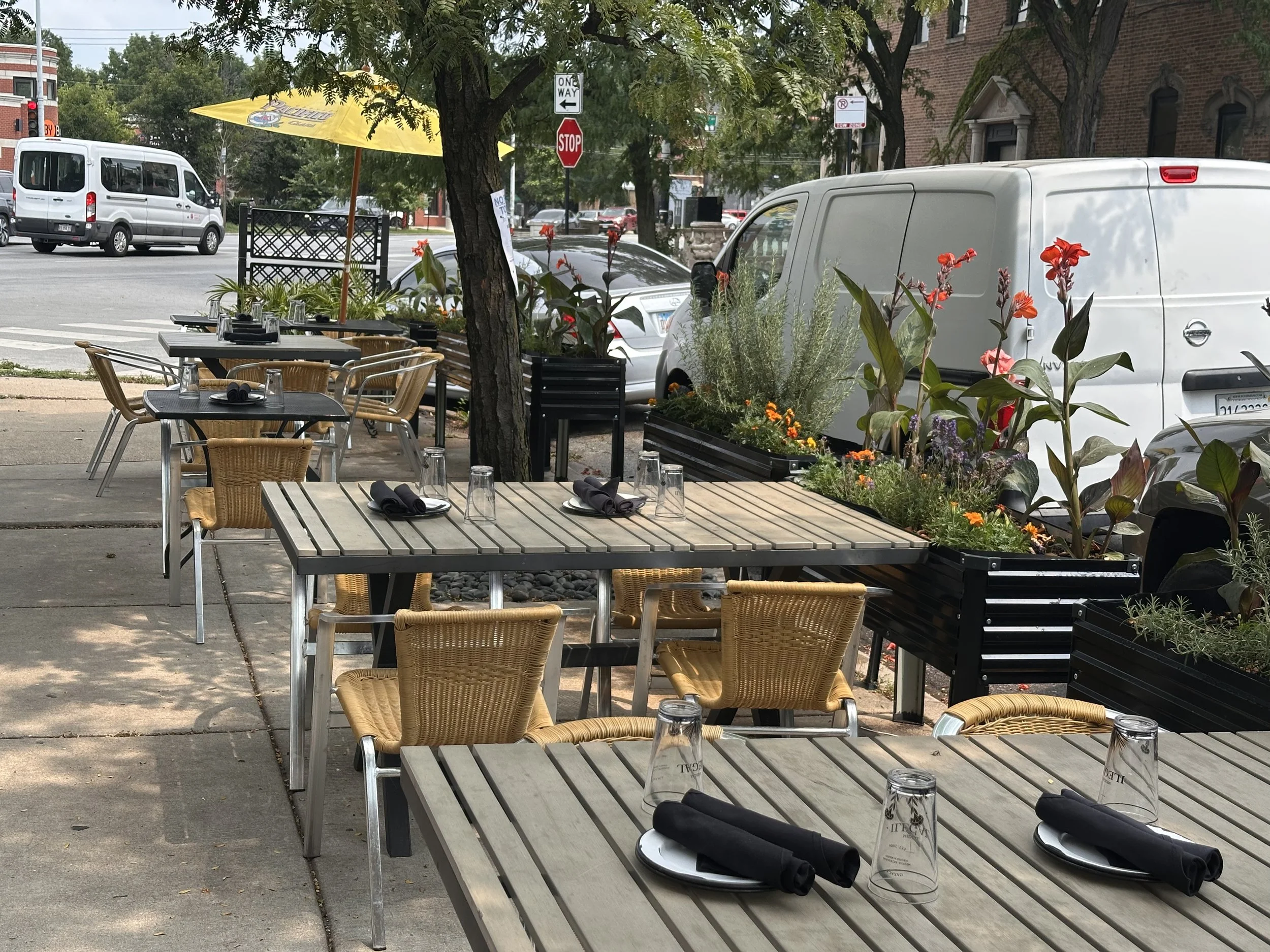 Diego sidewalk patio in summer, West Town Chicago