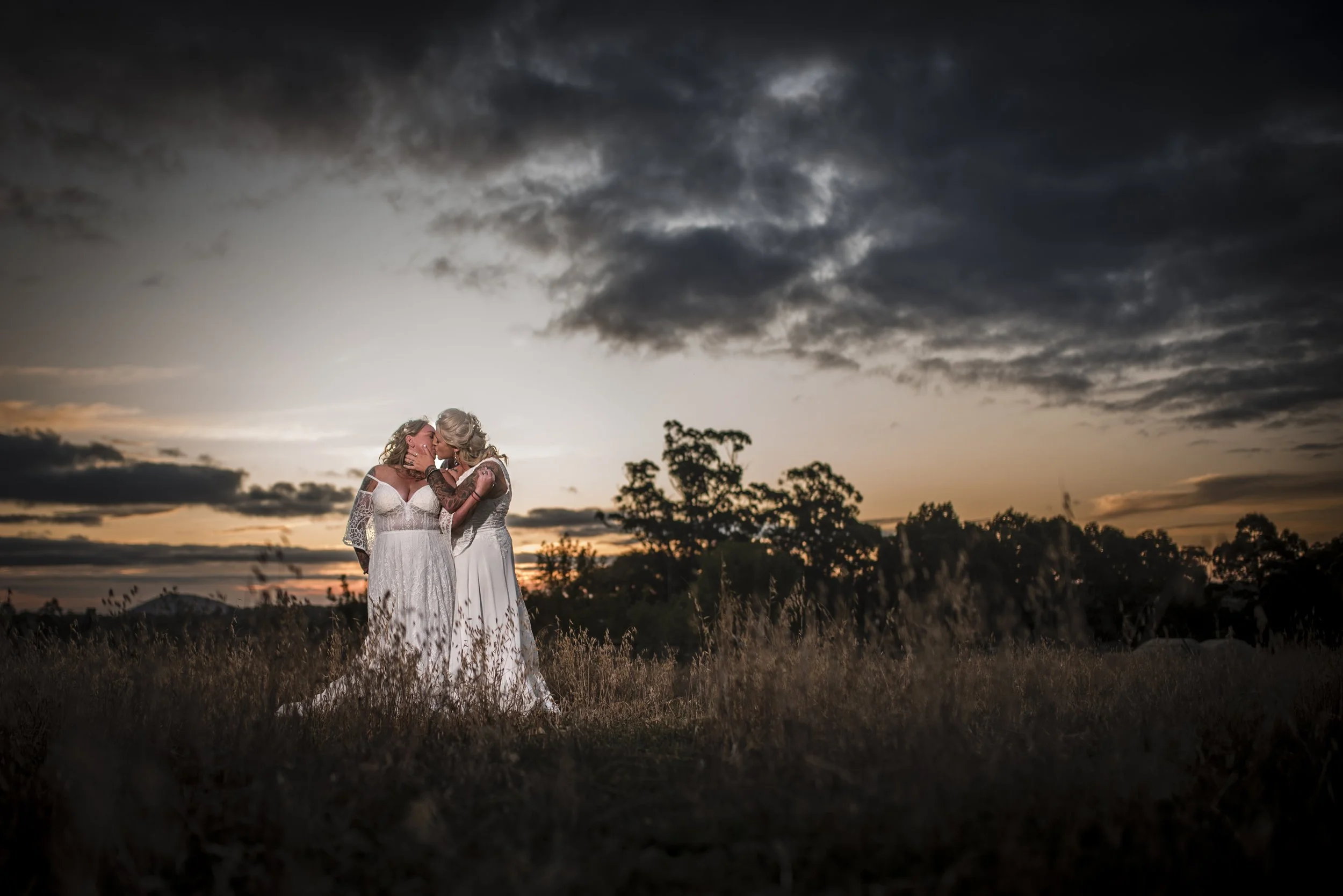 Elysha & Renae (714).JPG