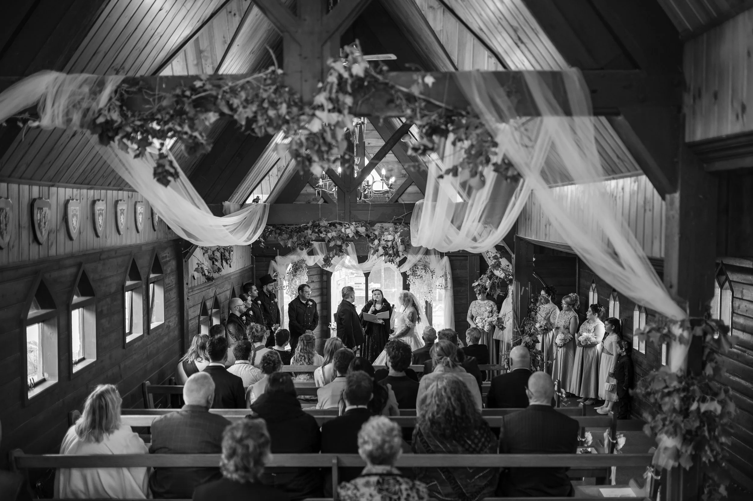 BALLARAT WEDDING PHOTOGRAPHER16.jpg