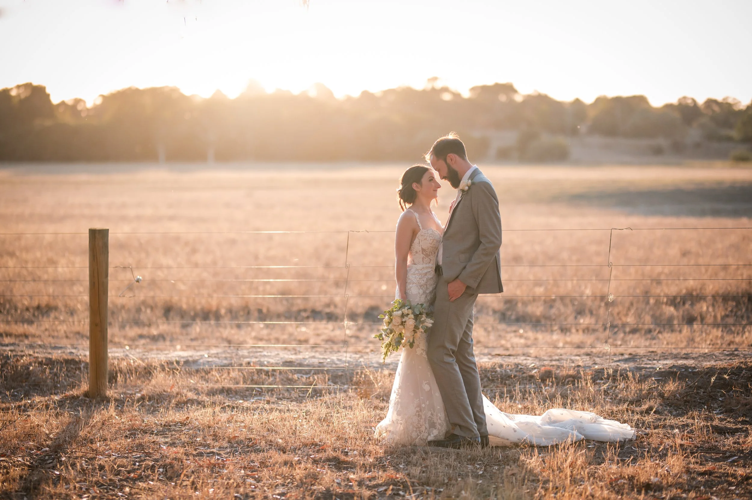 BALLARAT WEDDING PHOTOGRAPHER27.jpg