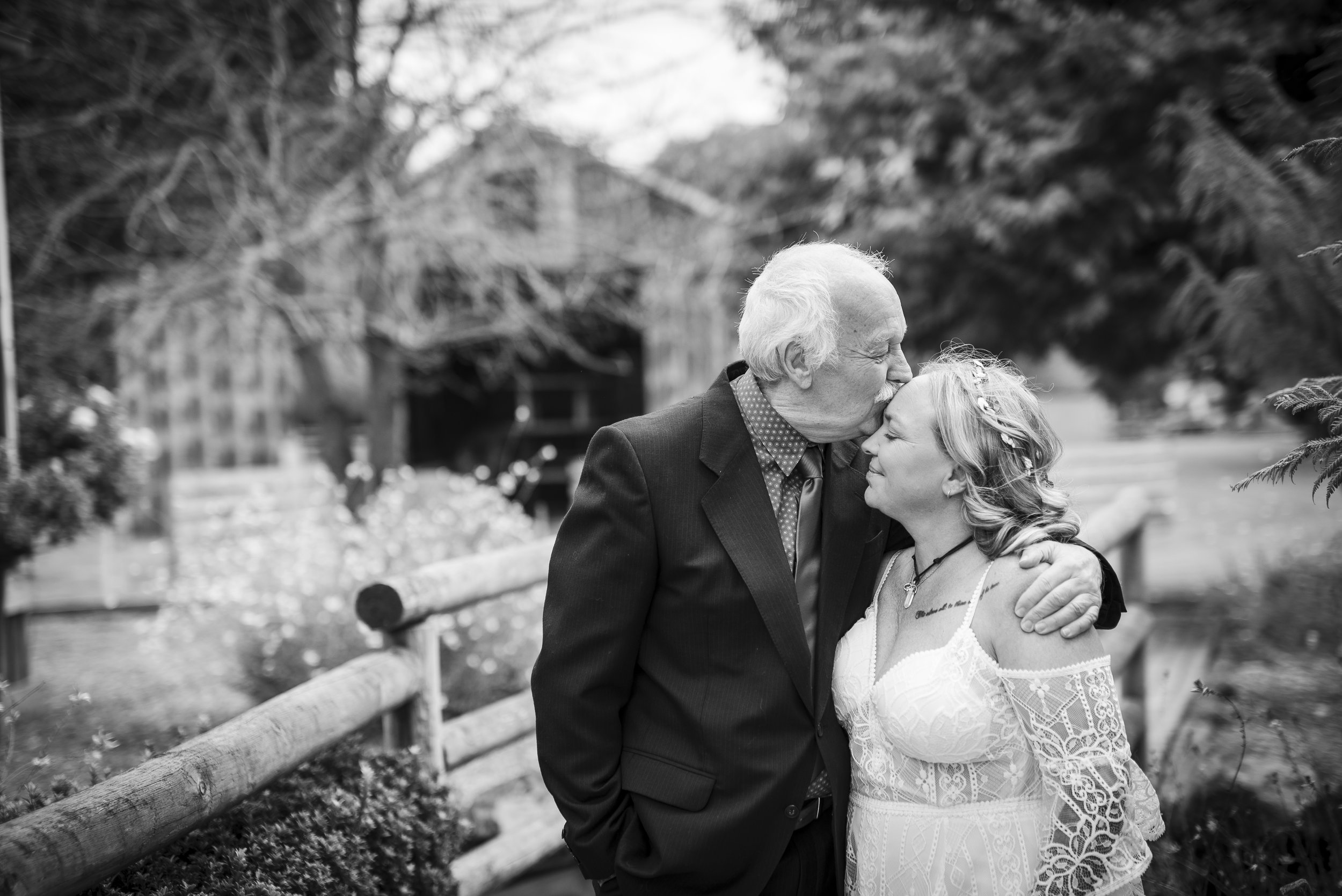 Elysha & Renae (93).JPG