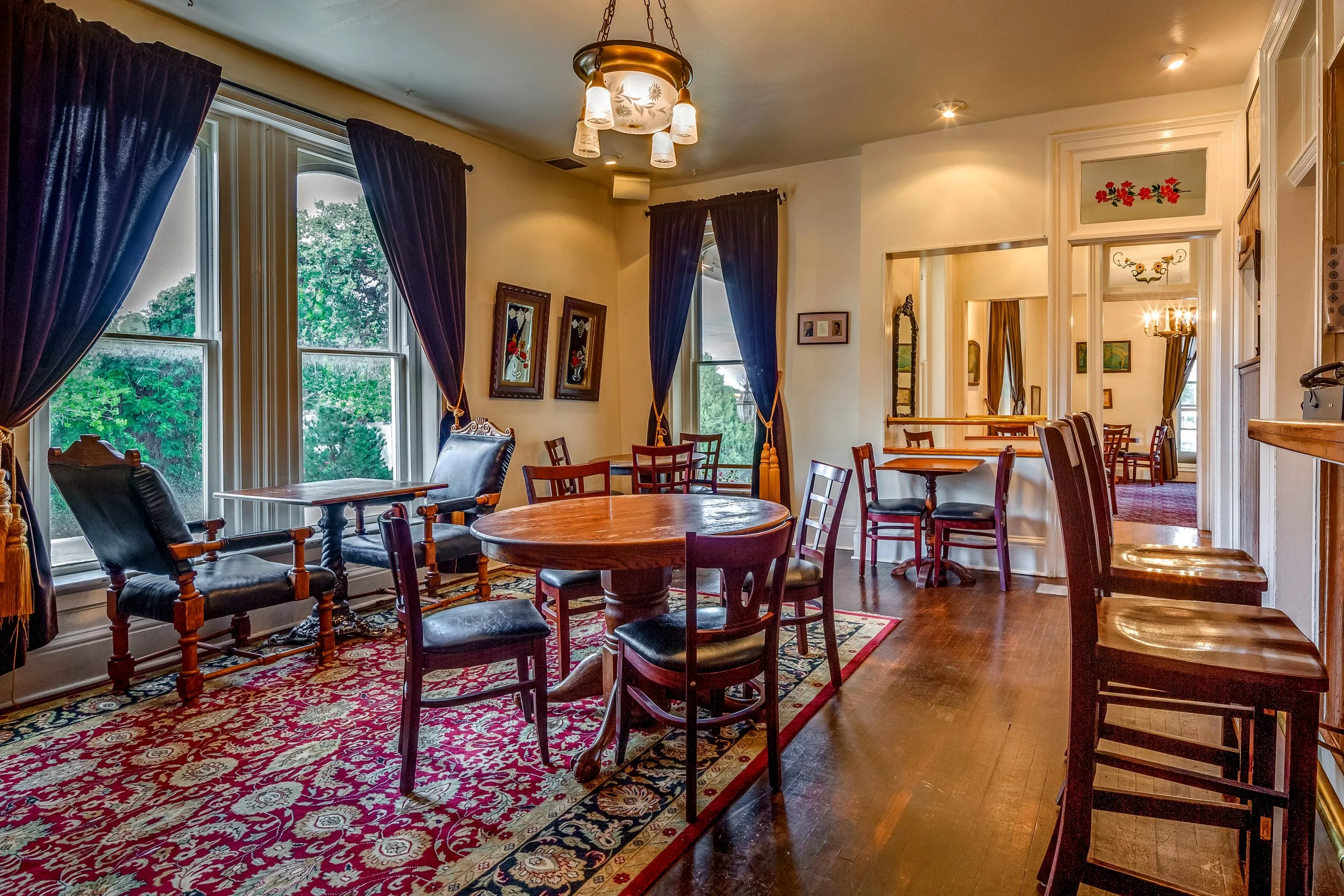 FOTOVAN.com_110 West Main Street (050).jpg