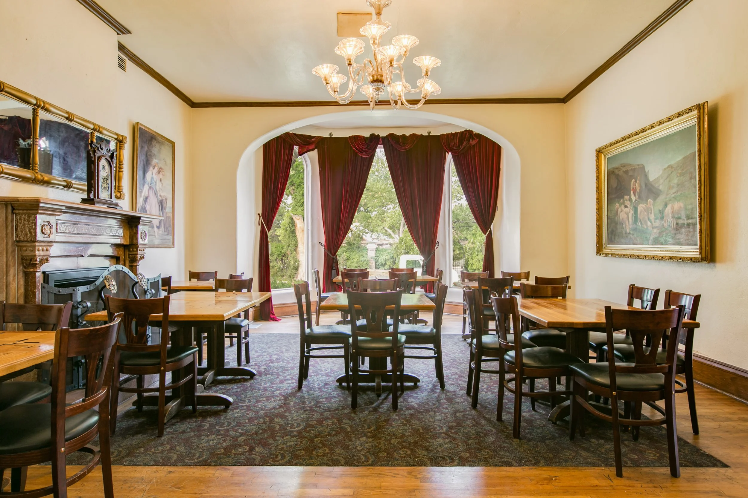 FOTOVAN.com_110 West Main Street (013).jpg