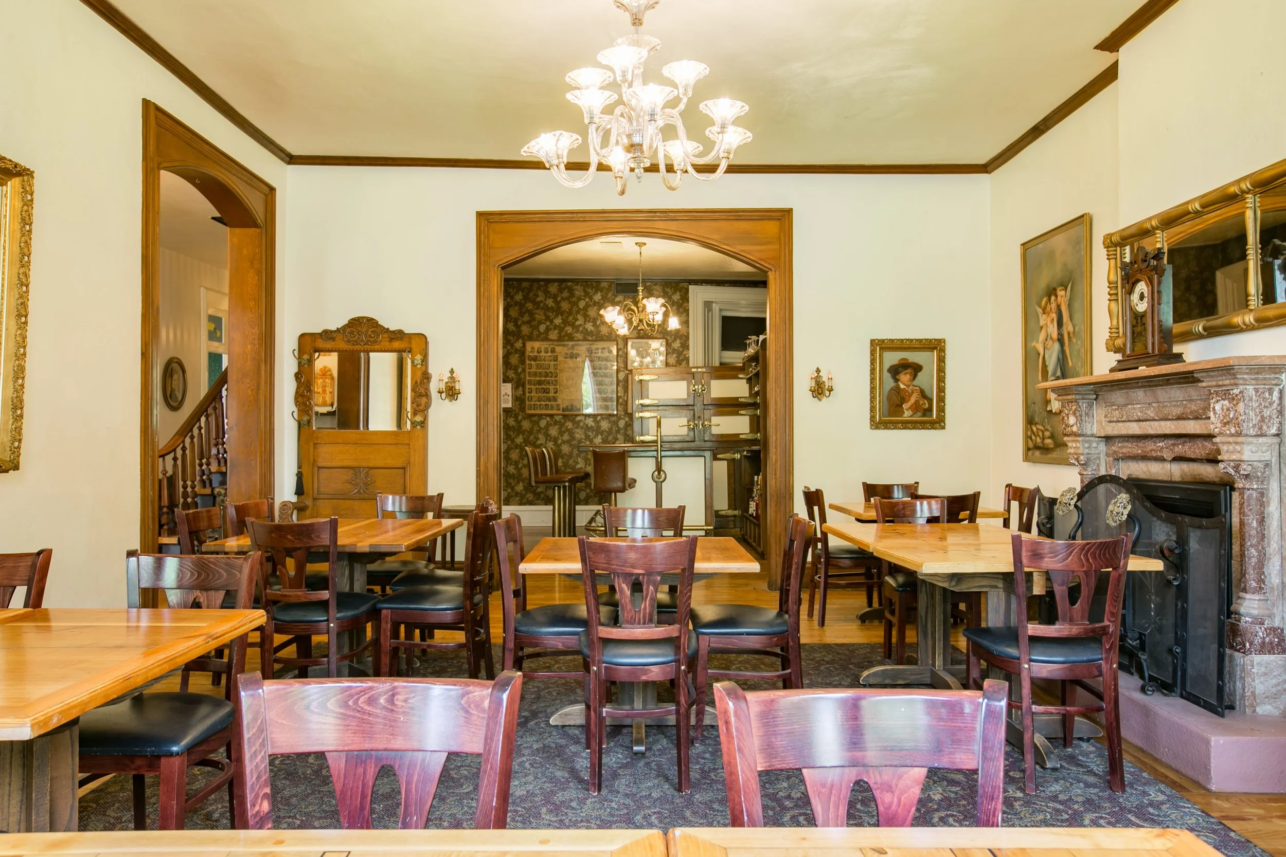 FOTOVAN.com_110 West Main Street (014).jpg