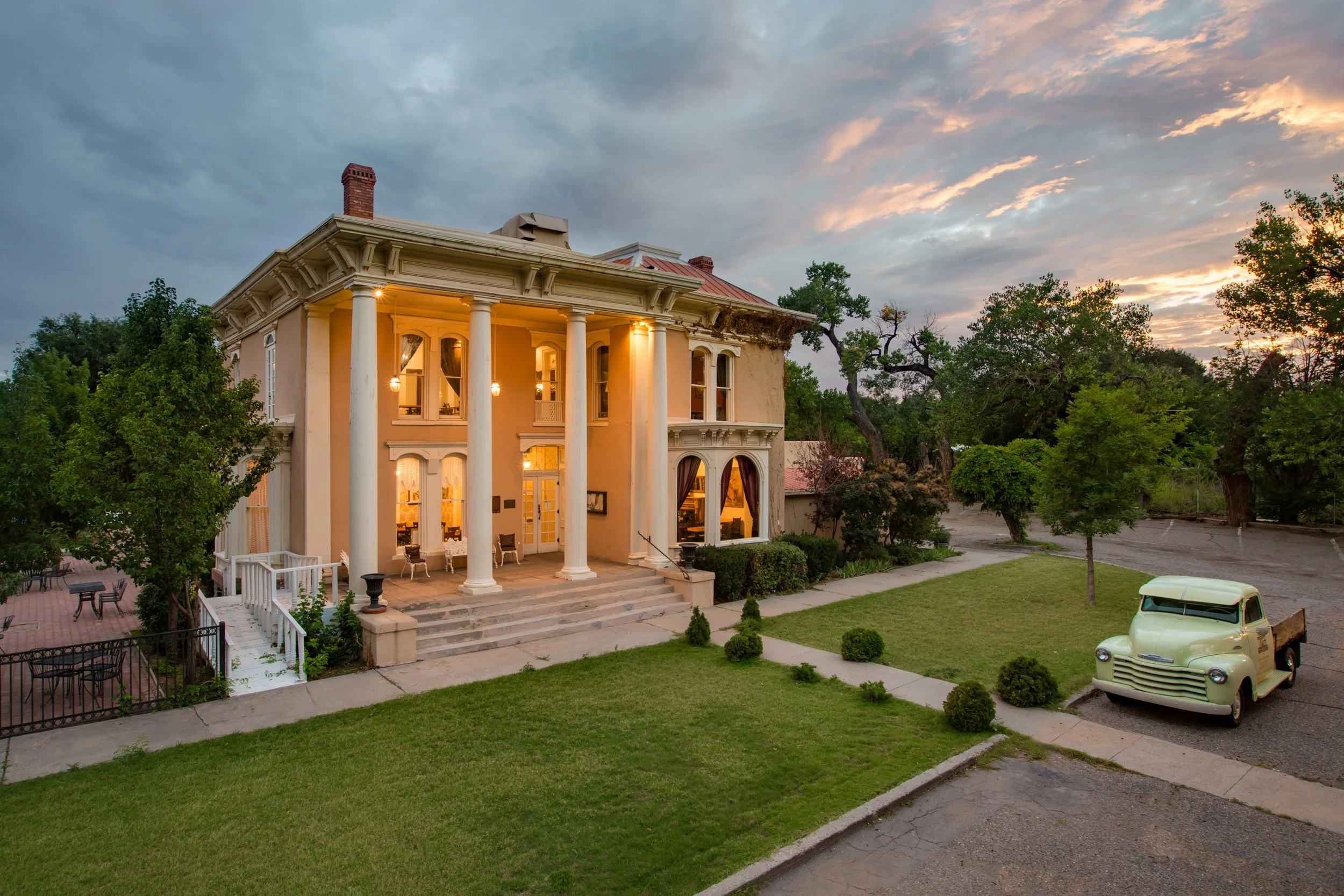 FOTOVAN.com_110 West Main Street (004).jpg