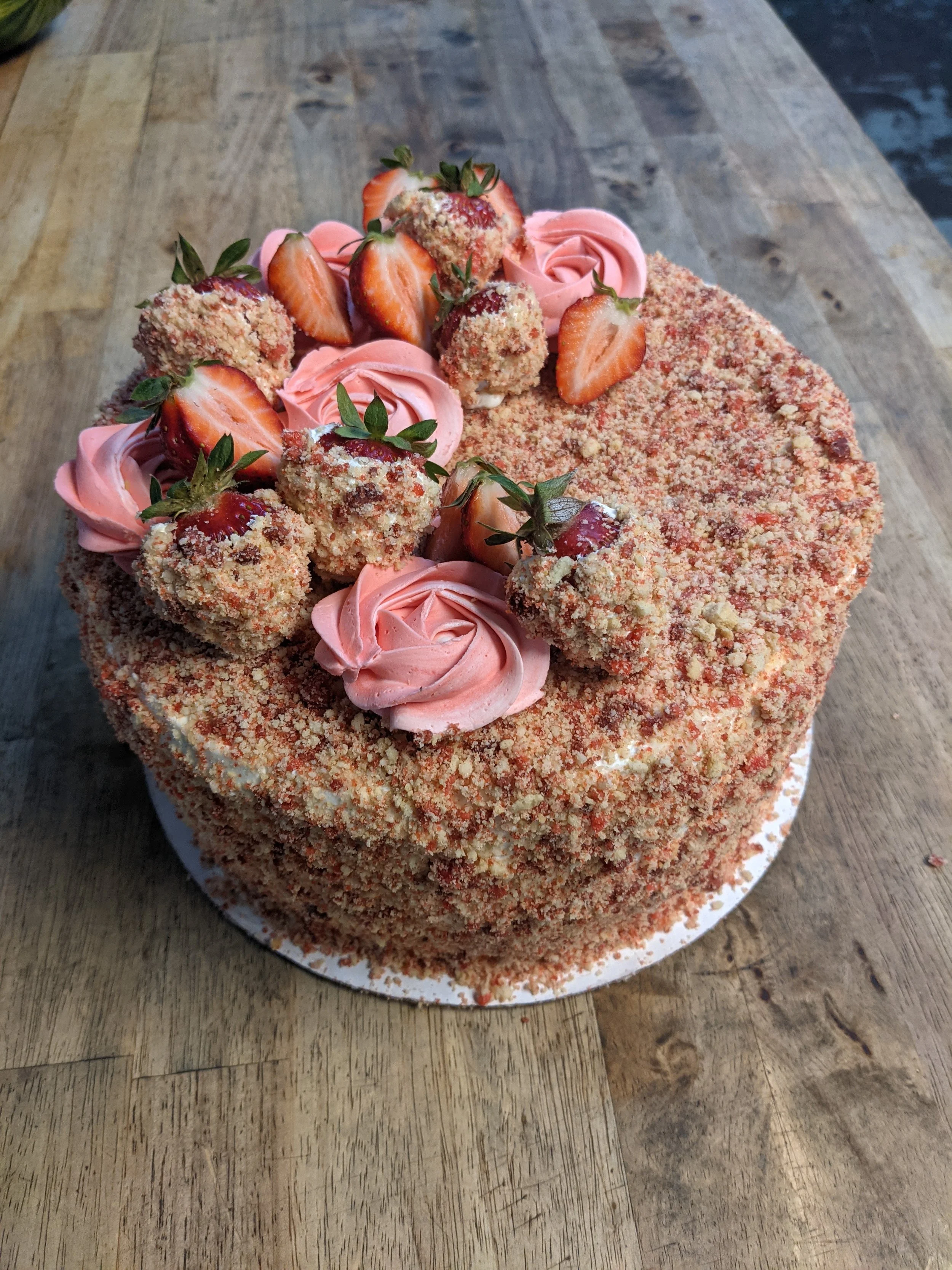 Strawberry dessert cake