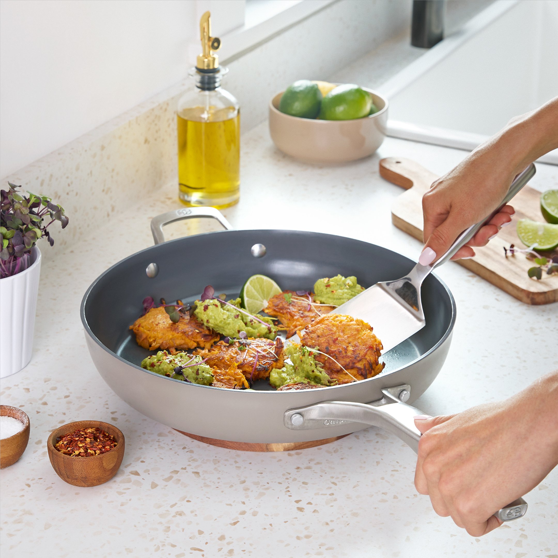 FODJ0013_2199792_N005_GLB99_Image_6 2.jpg