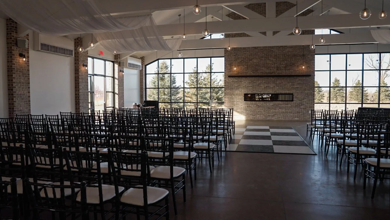 Sioux Falls Wedding Venues We Can’t Stop Dancing About