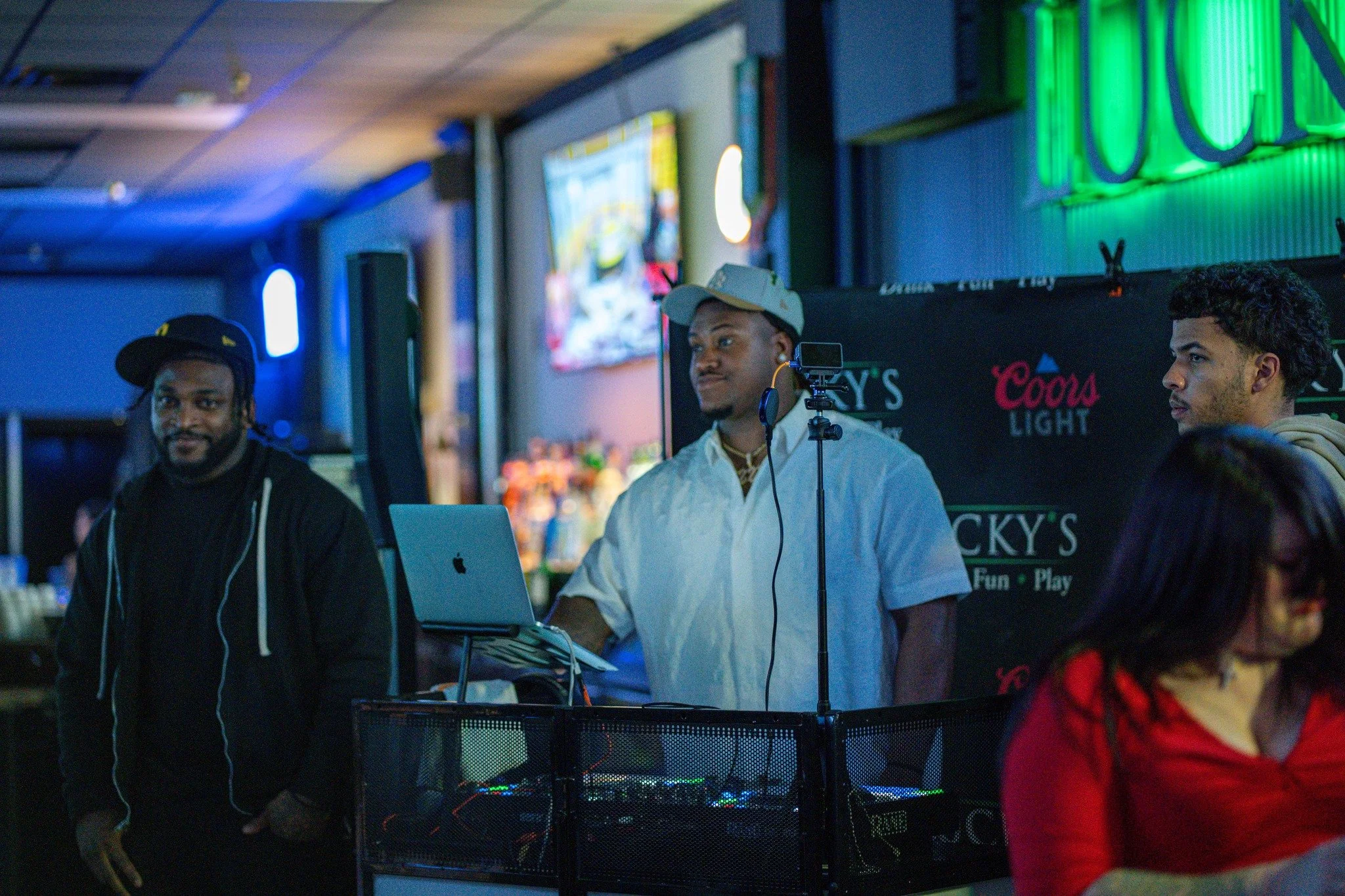 If anyone knows how to pack a downtown dance floor, it&rsquo;s DJ Isaiah. Friday nights like this? Our favorite. @luckys_drinkfunplay  never misses.