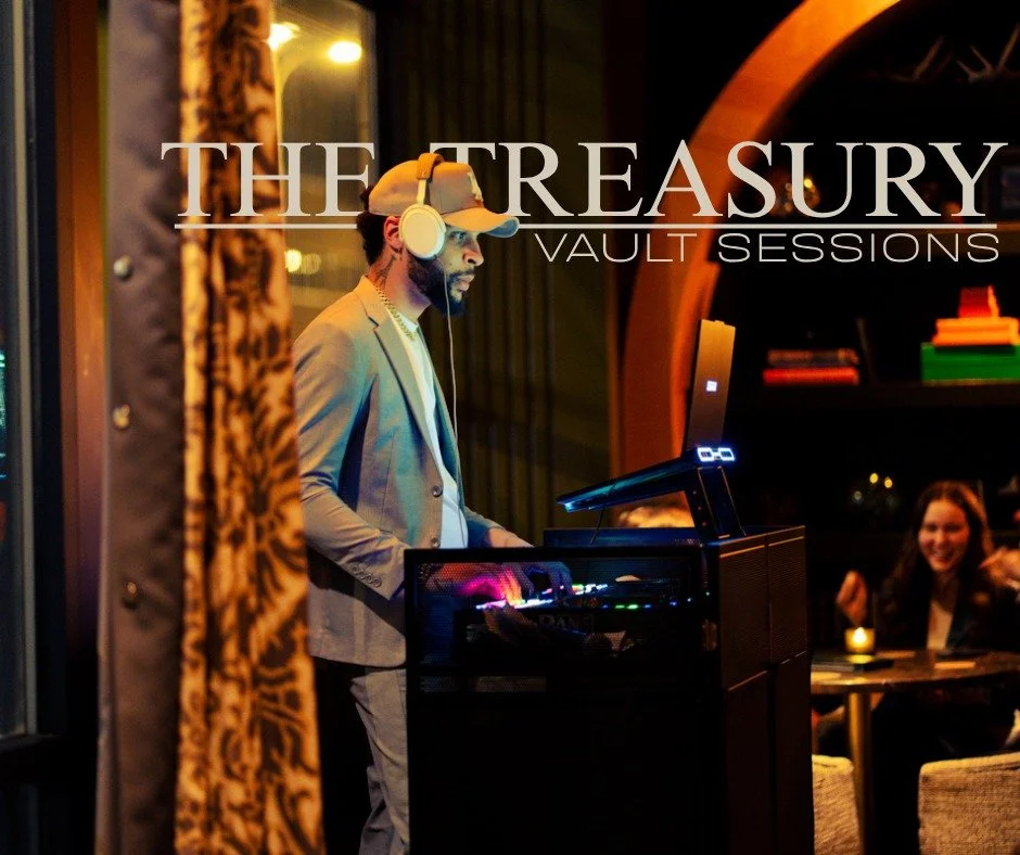 TONIGHT! 🎧

DJ Avery is at the @treasury_dtsf  performing another one of his Vault Sessions at 9 PM.

🍸 Enjoy a cocktail, live music, and an atmosphere that's top-notch.