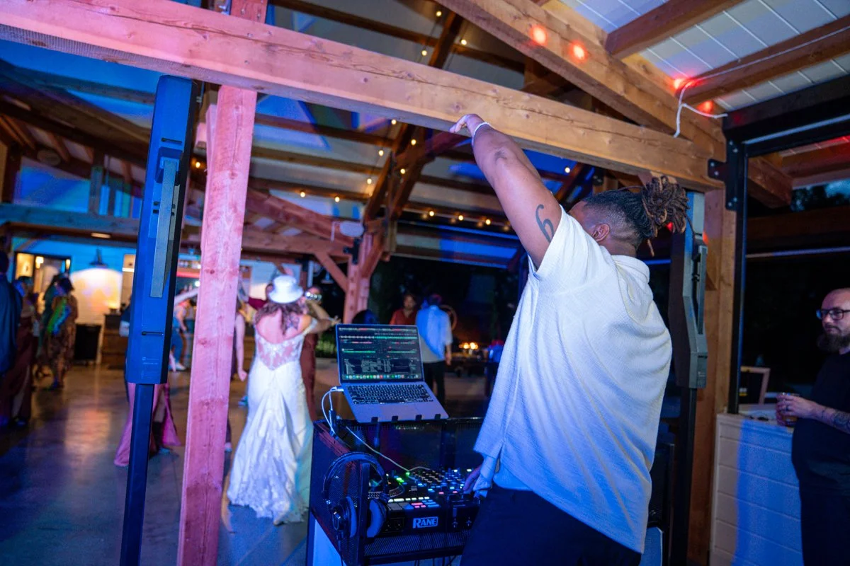 Midwest Wedding Reception Trends We're Seeing Right Now