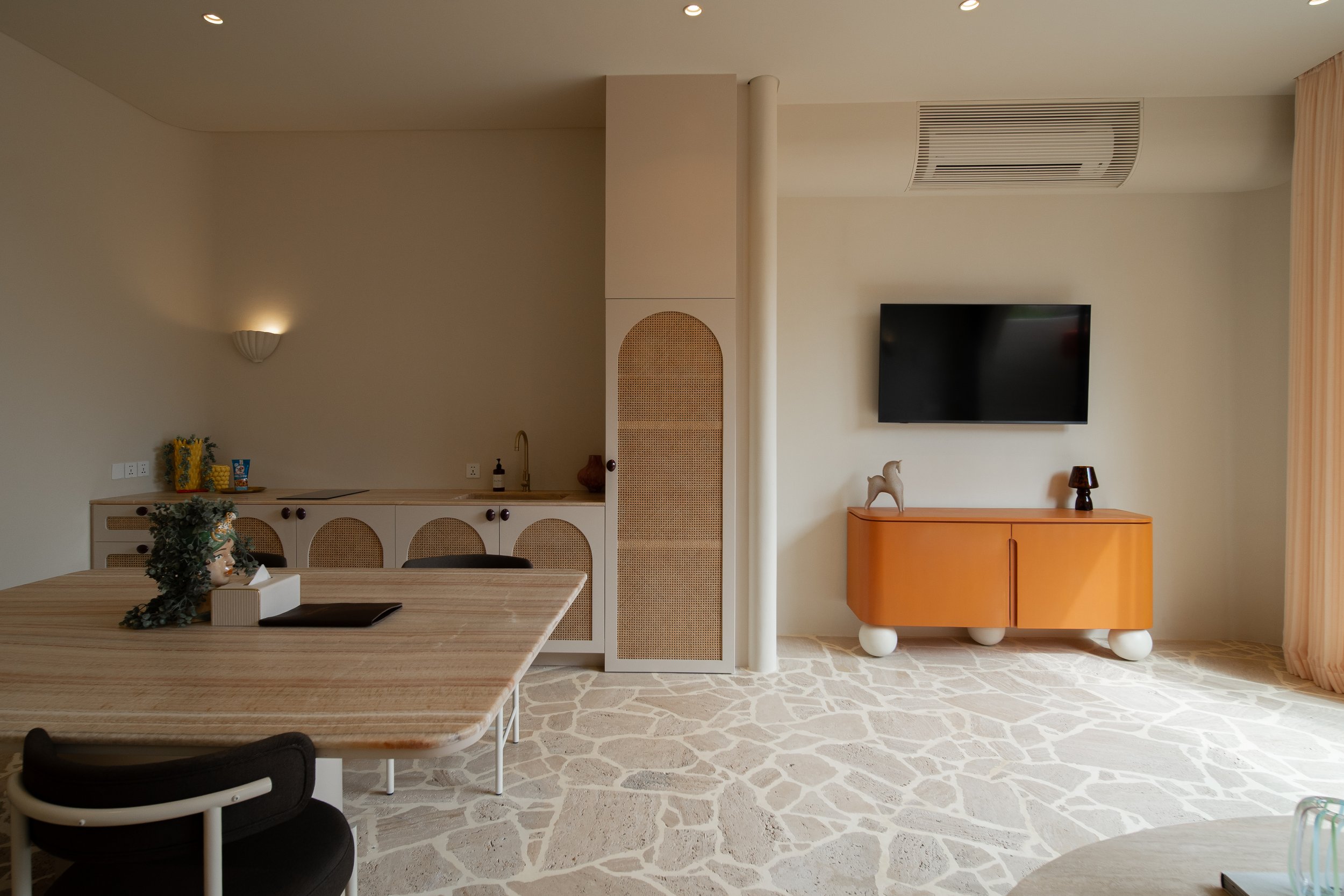 1 Bedroom Living.jpg