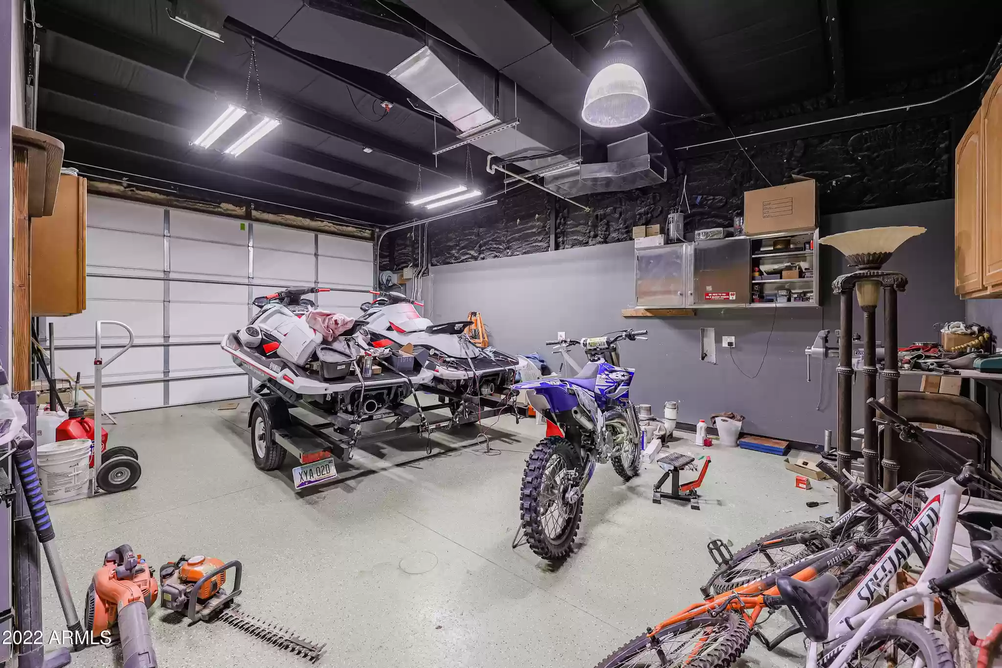 Detached Shop, Studio, & Garage