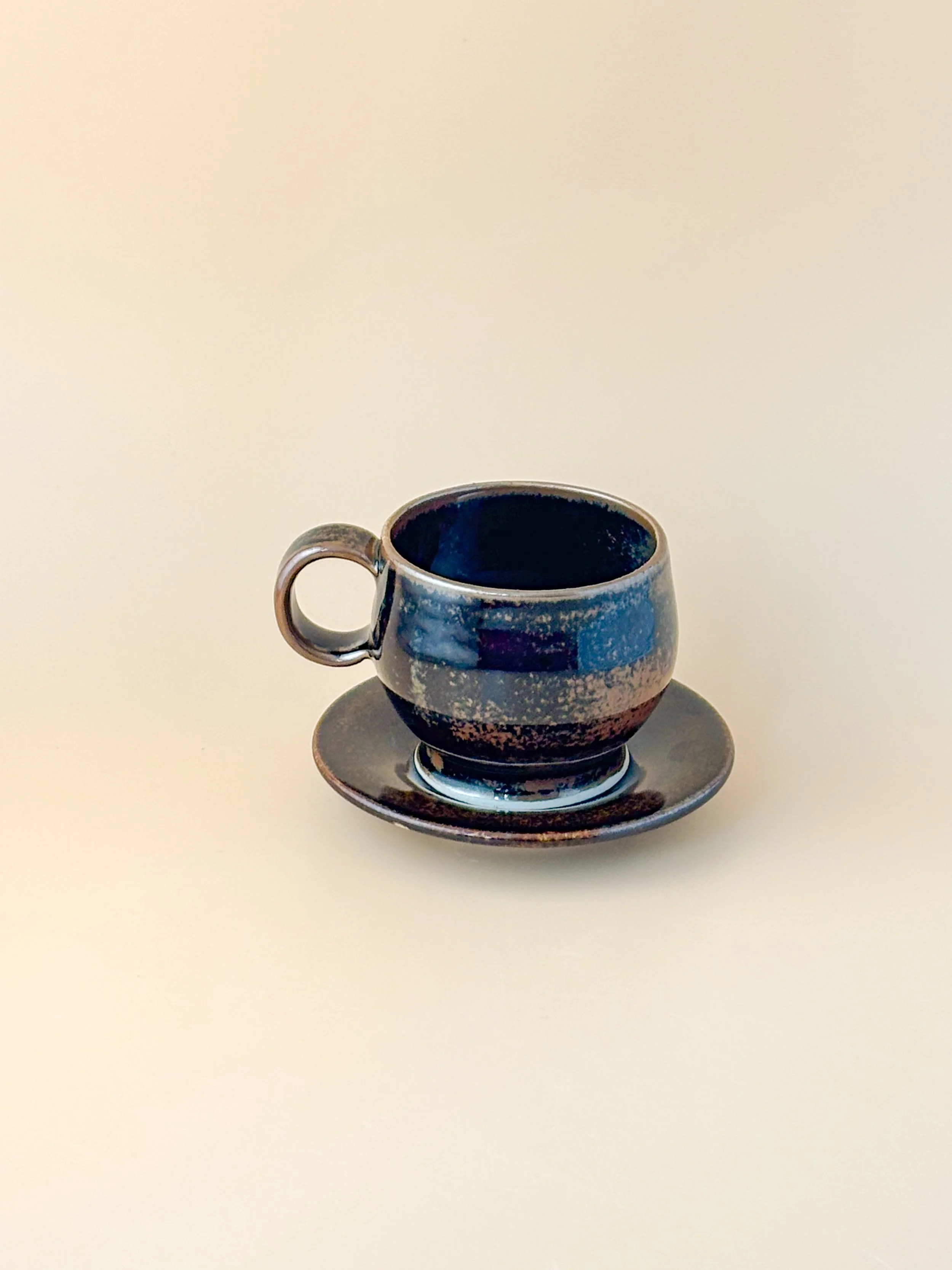 minimalist-ceramic-brown- espresso-cup-and-saucer.jpg