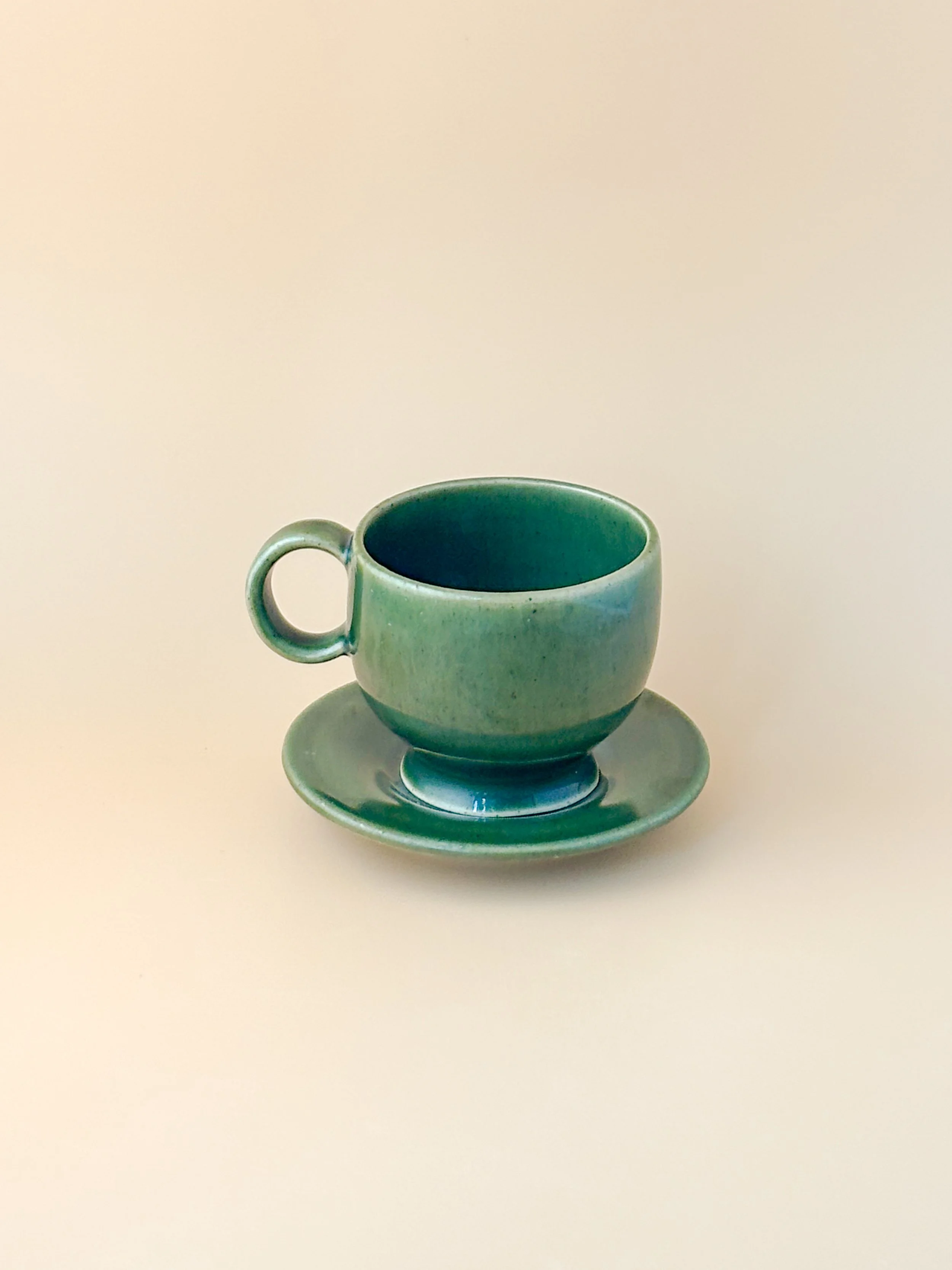 minimalist-ceramic_green-espresso-cup-and-saucer.jpg