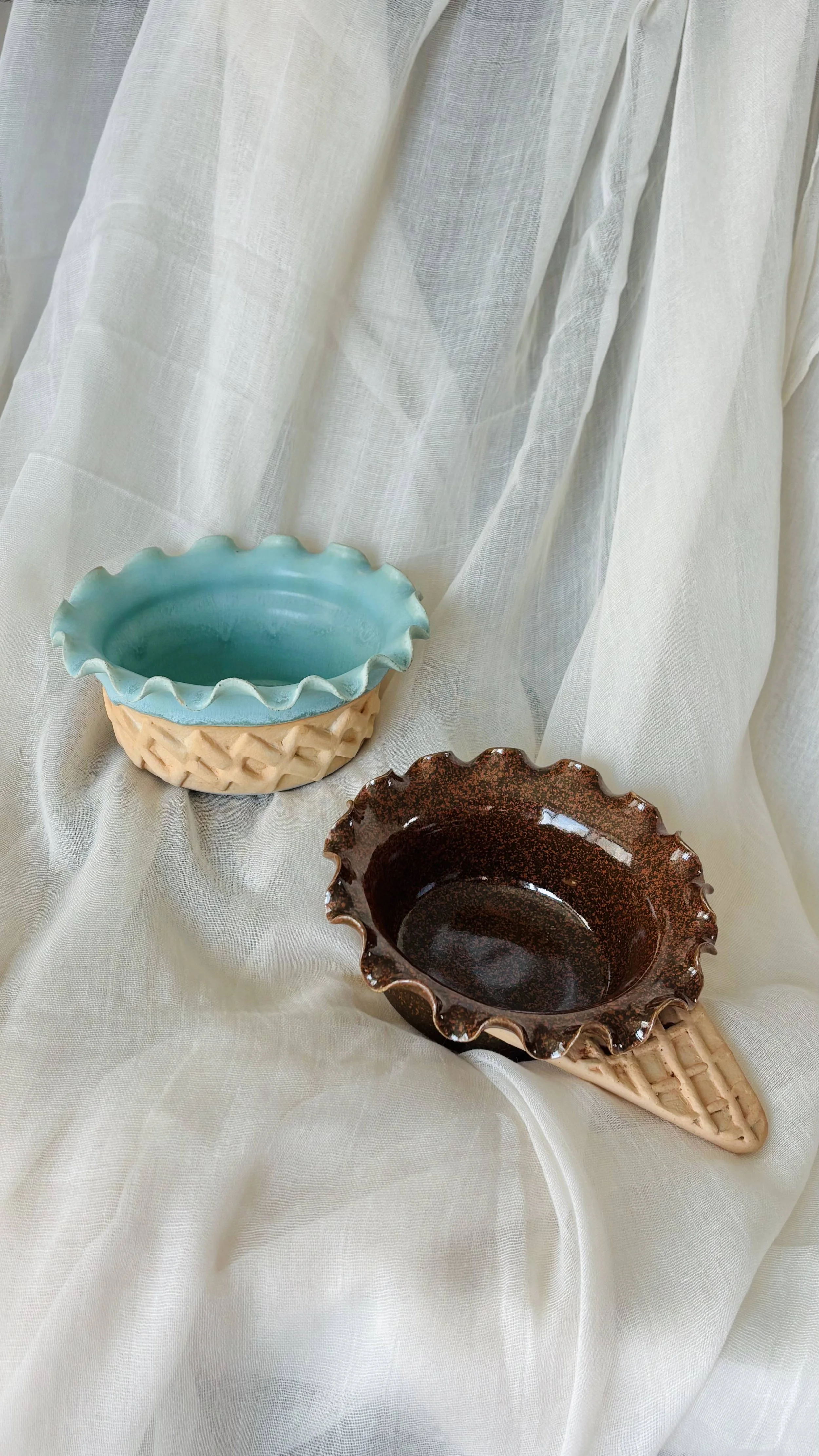 pooterie-ice-cream-bowl-collection-mint-chocolate-brownie-01.jpg