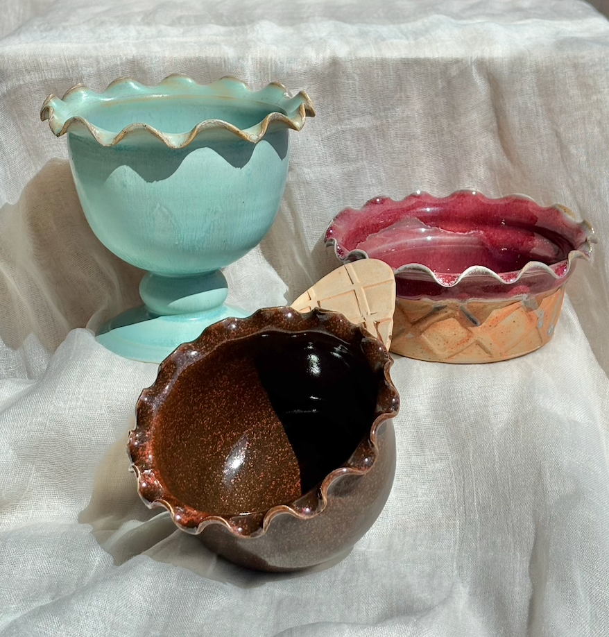 Handmade+ceramic+mint+sundae+bowl+and+chocolate+brownie+waffle+cone+bowl+with+a+strawberry+waffle+cup.png